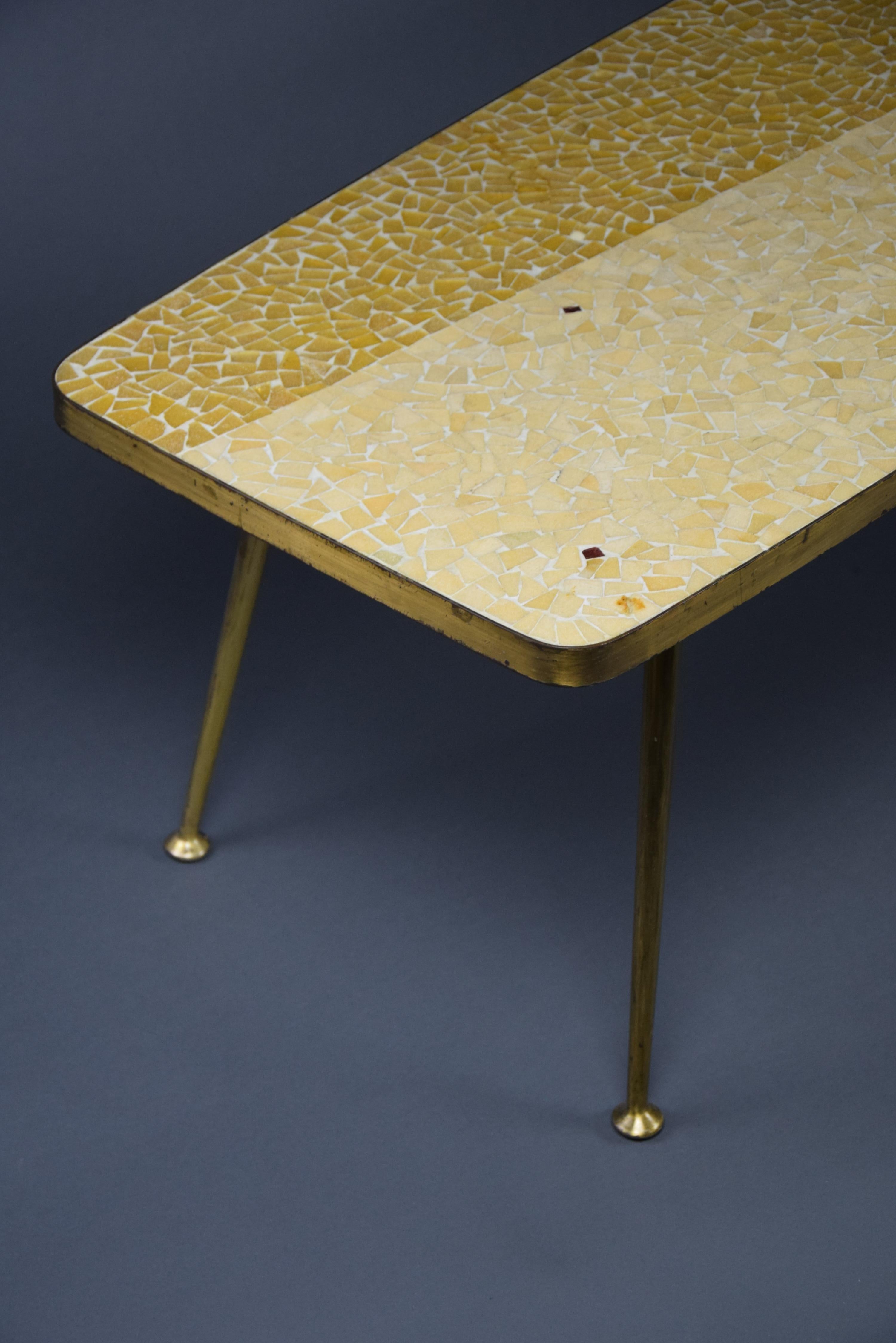 Laiton Table basse Berthold Muller Modernity Yellow and Sand Colored Mosaic en vente