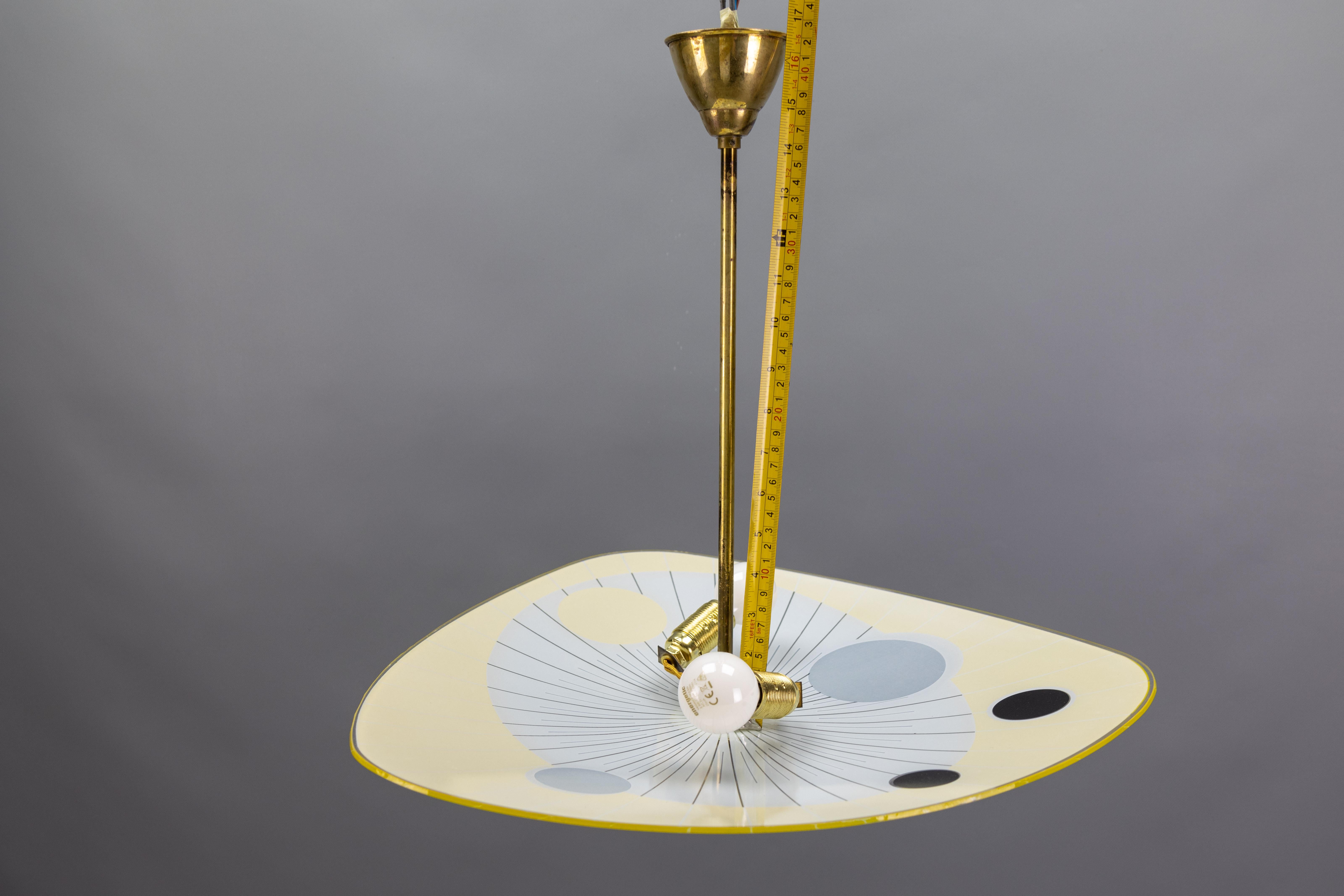 Mid-Century Modern Yellow, Black and White Glass and Brass Pendant Light, 1950s For Sale 15