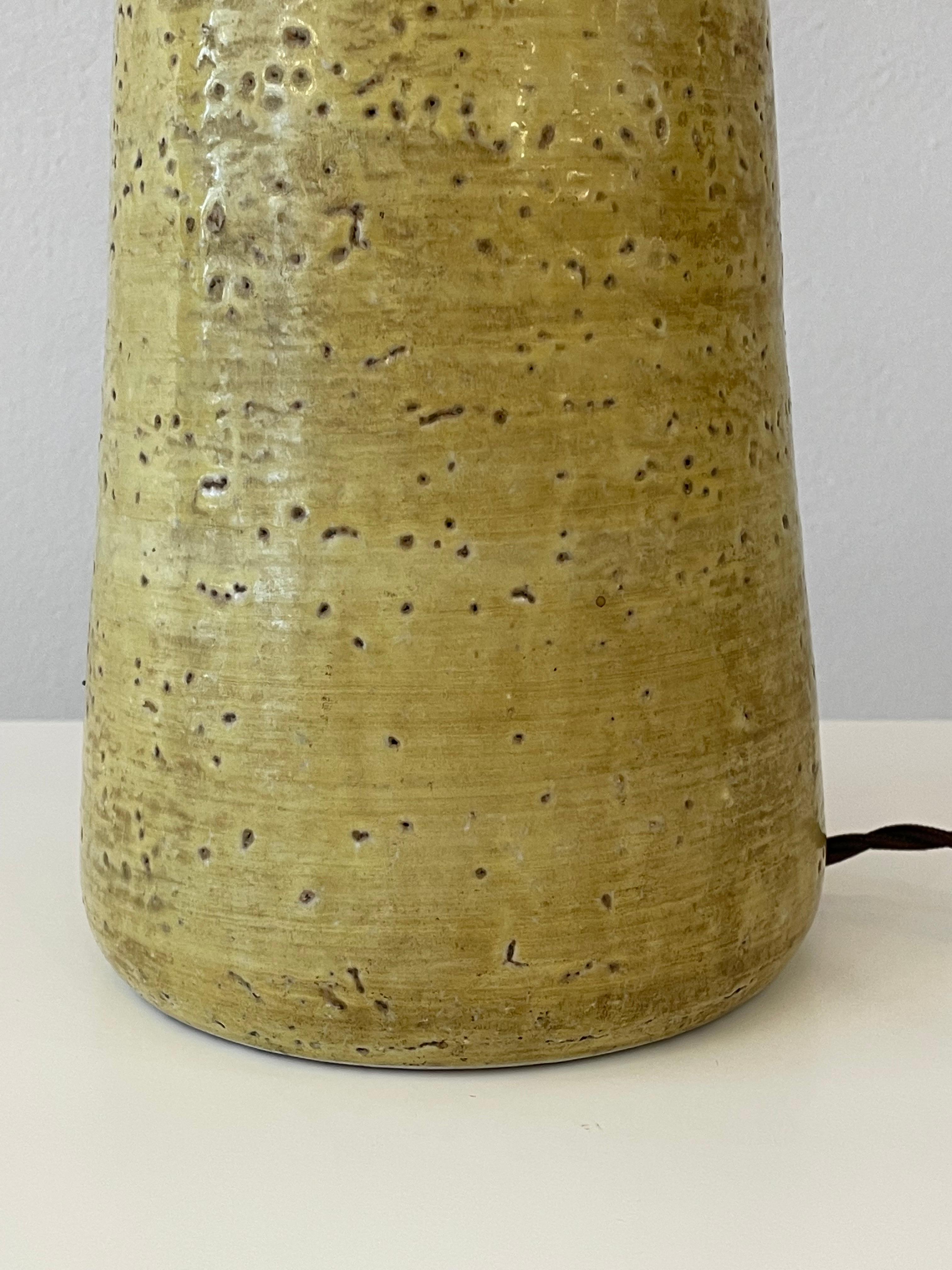 Mid-Century Modern Yellow Ceramic and Raffia Table Lamp by Bitossi, Italy, 1960s 3