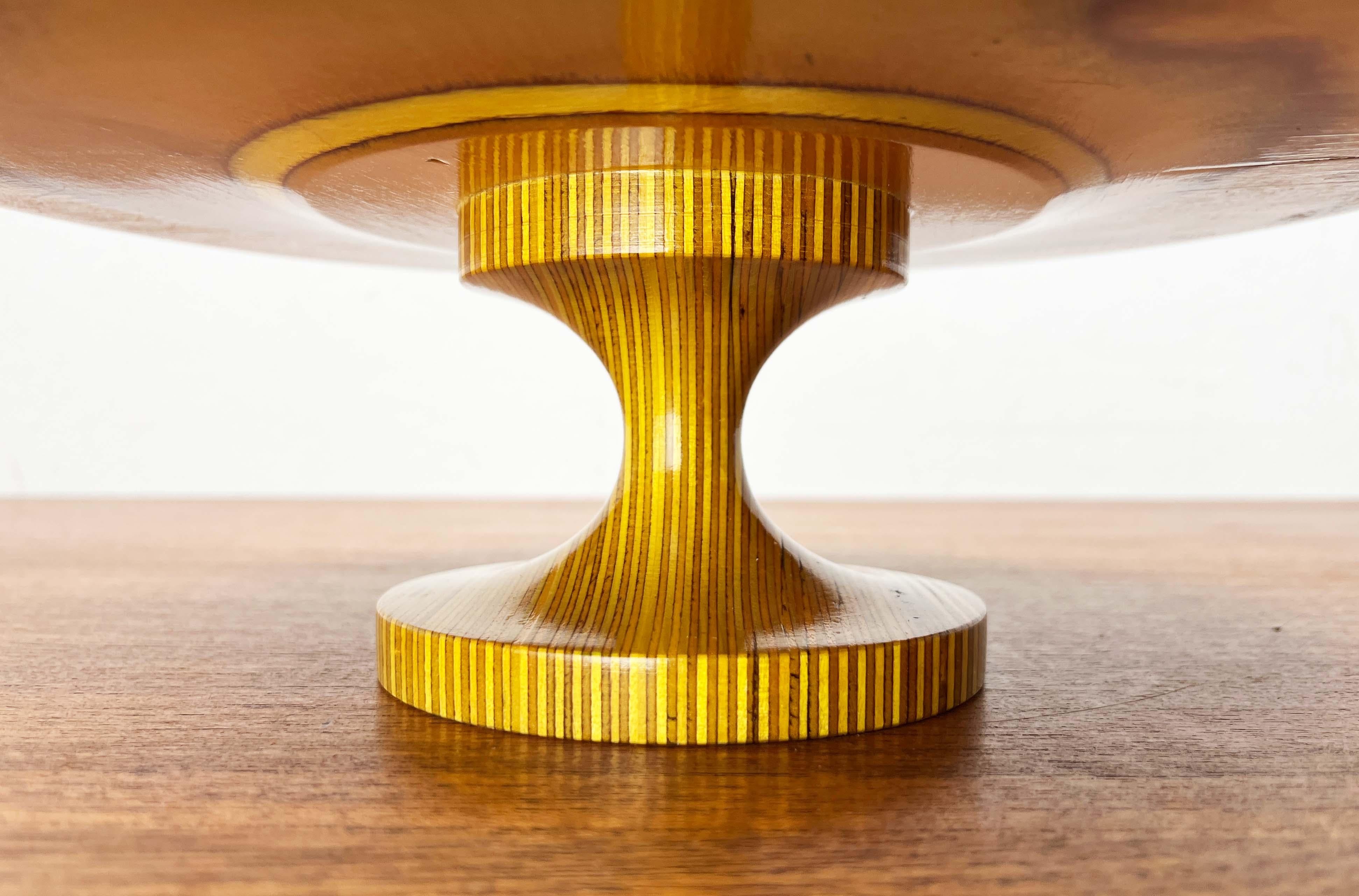 Ciotola con piedini gialli in Wood di Paavo Asikainen Finlandia 1960s in vendita 12