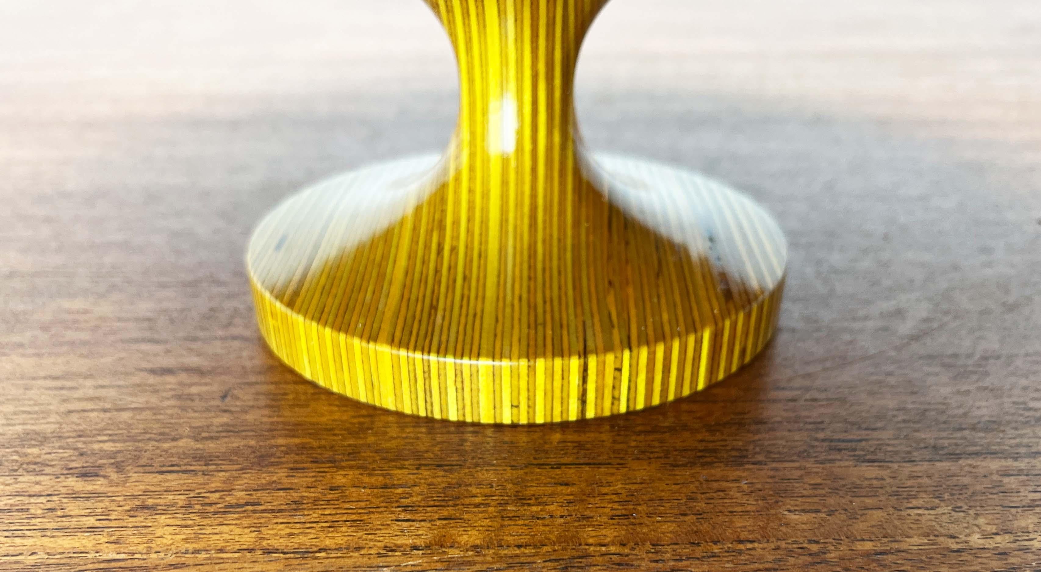 Ciotola con piedini gialli in Wood di Paavo Asikainen Finlandia 1960s in vendita 13