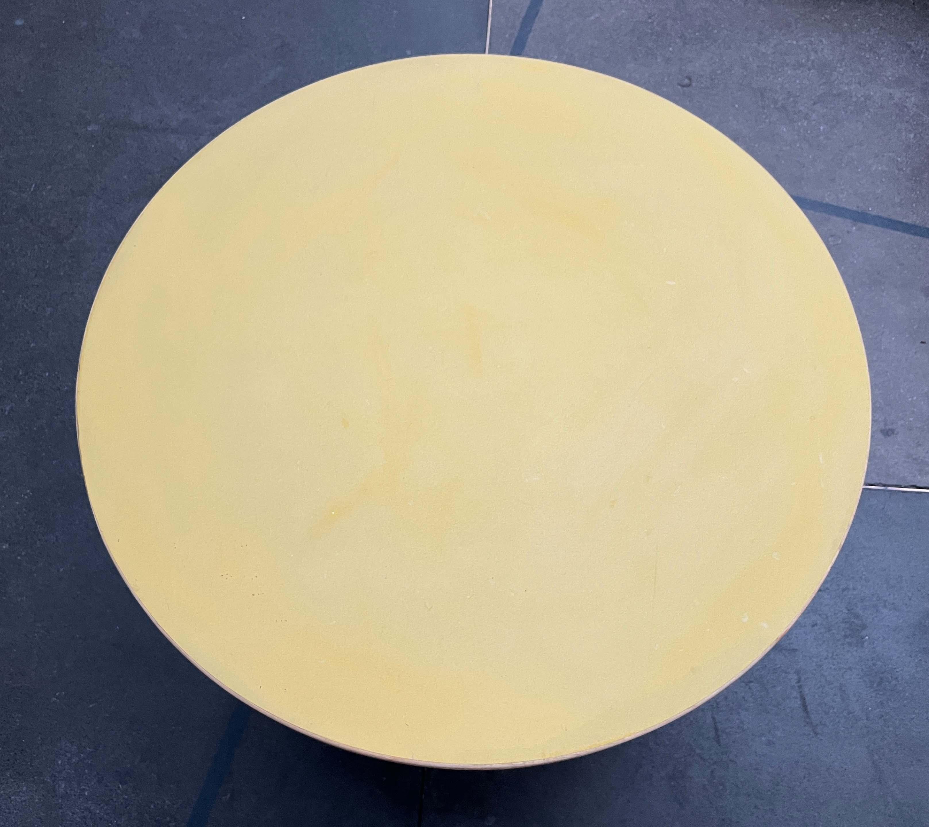 Mid-Century Modern Yellow Linoleum Coffee Couch Table Alva Aalto Artek Finland For Sale 5