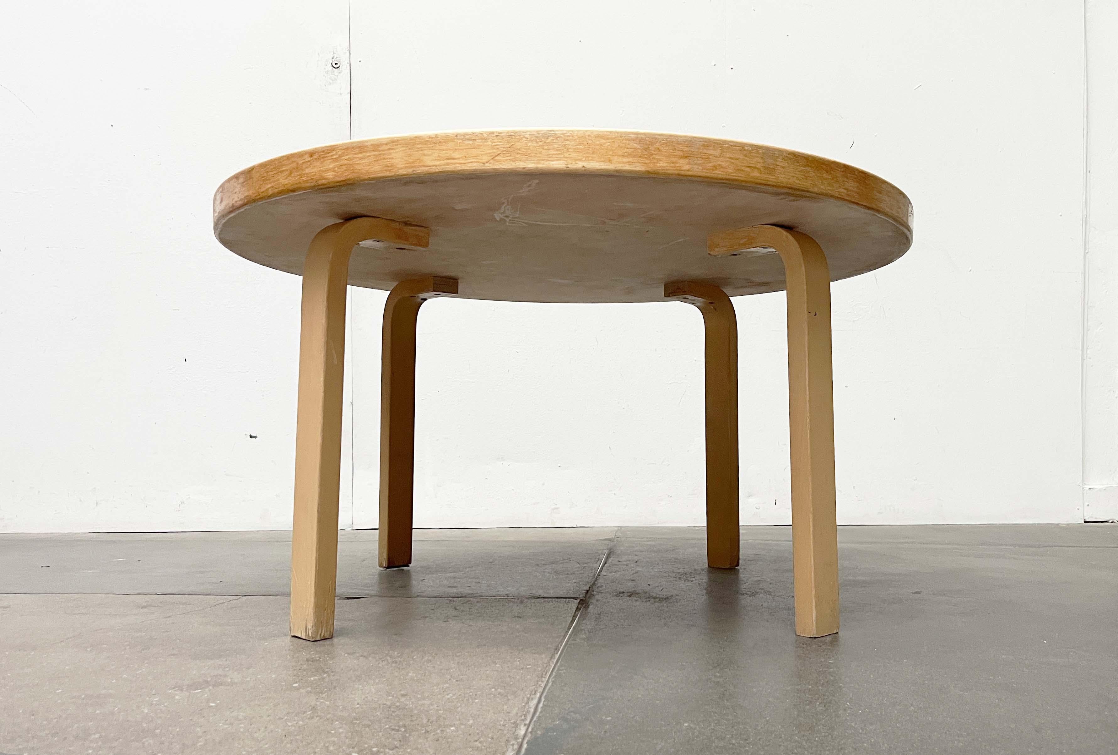 Finnish Mid-Century Modern Yellow Linoleum Coffee Couch Table Alva Aalto Artek Finland For Sale