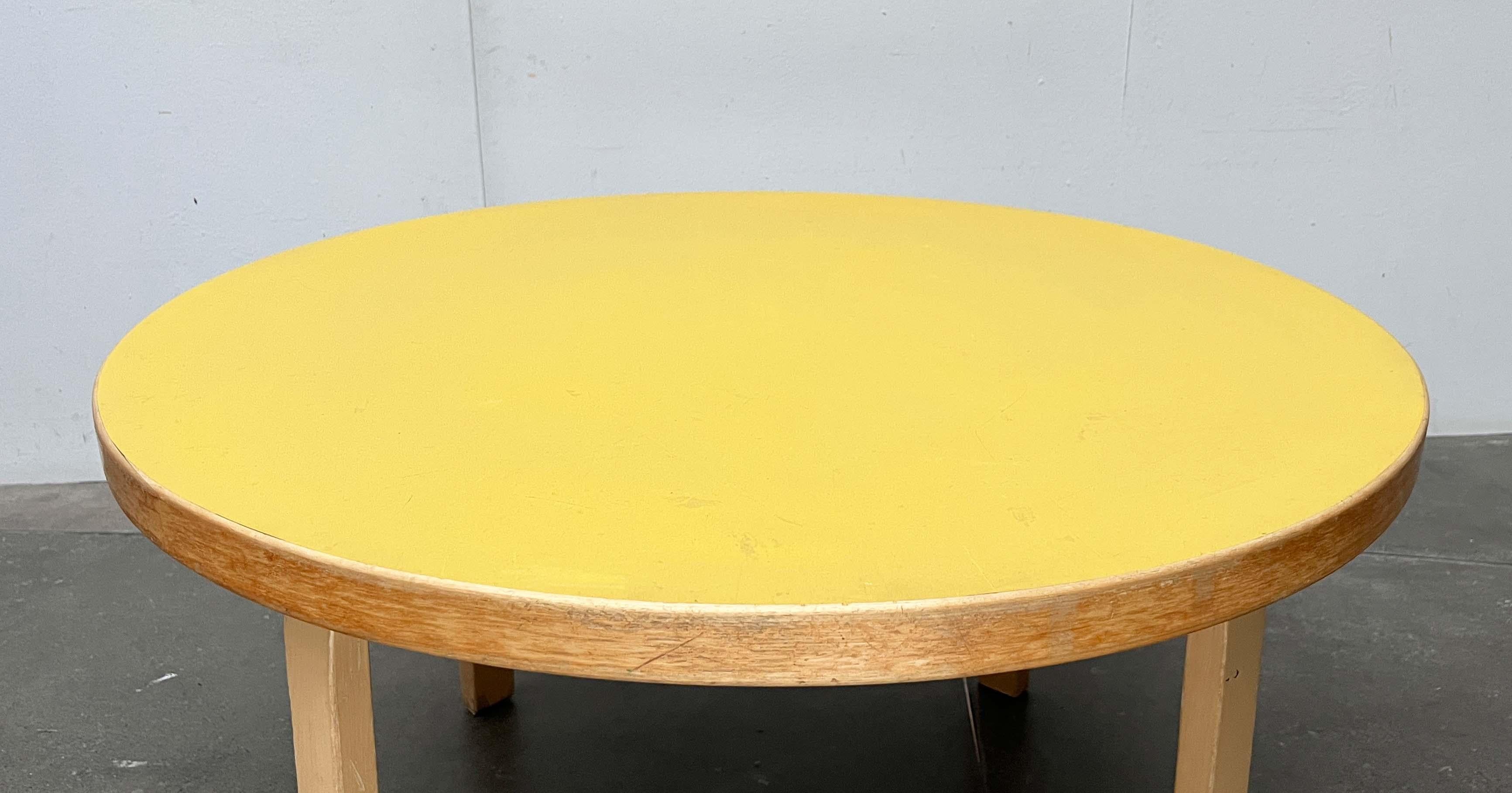Mid-20th Century Mid-Century Modern Yellow Linoleum Coffee Couch Table Alva Aalto Artek Finland For Sale
