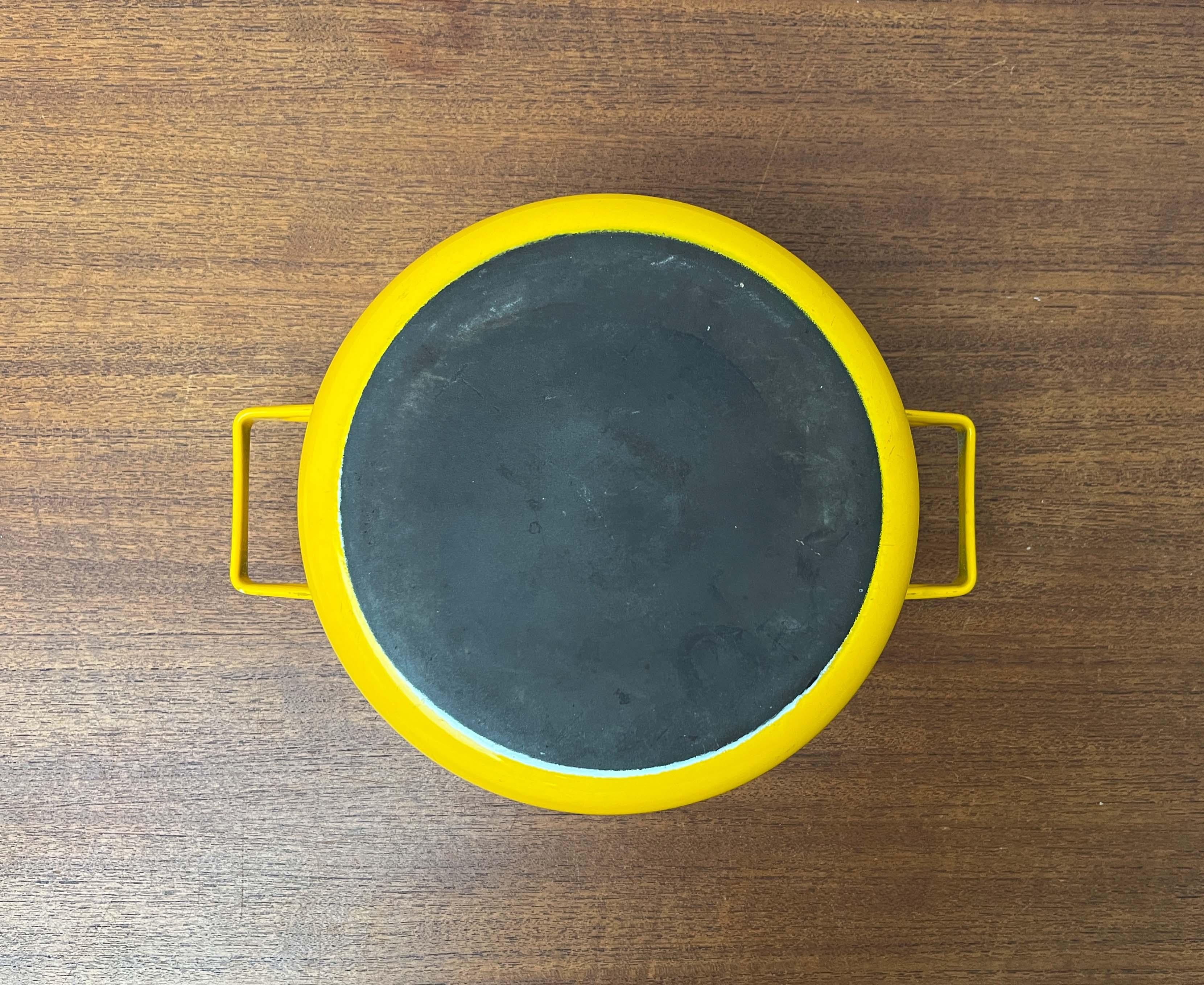 Mid-Century Modern Yellow Minimalist Enamel Pot Seppo Mallat Finel Finland 1960s For Sale 14