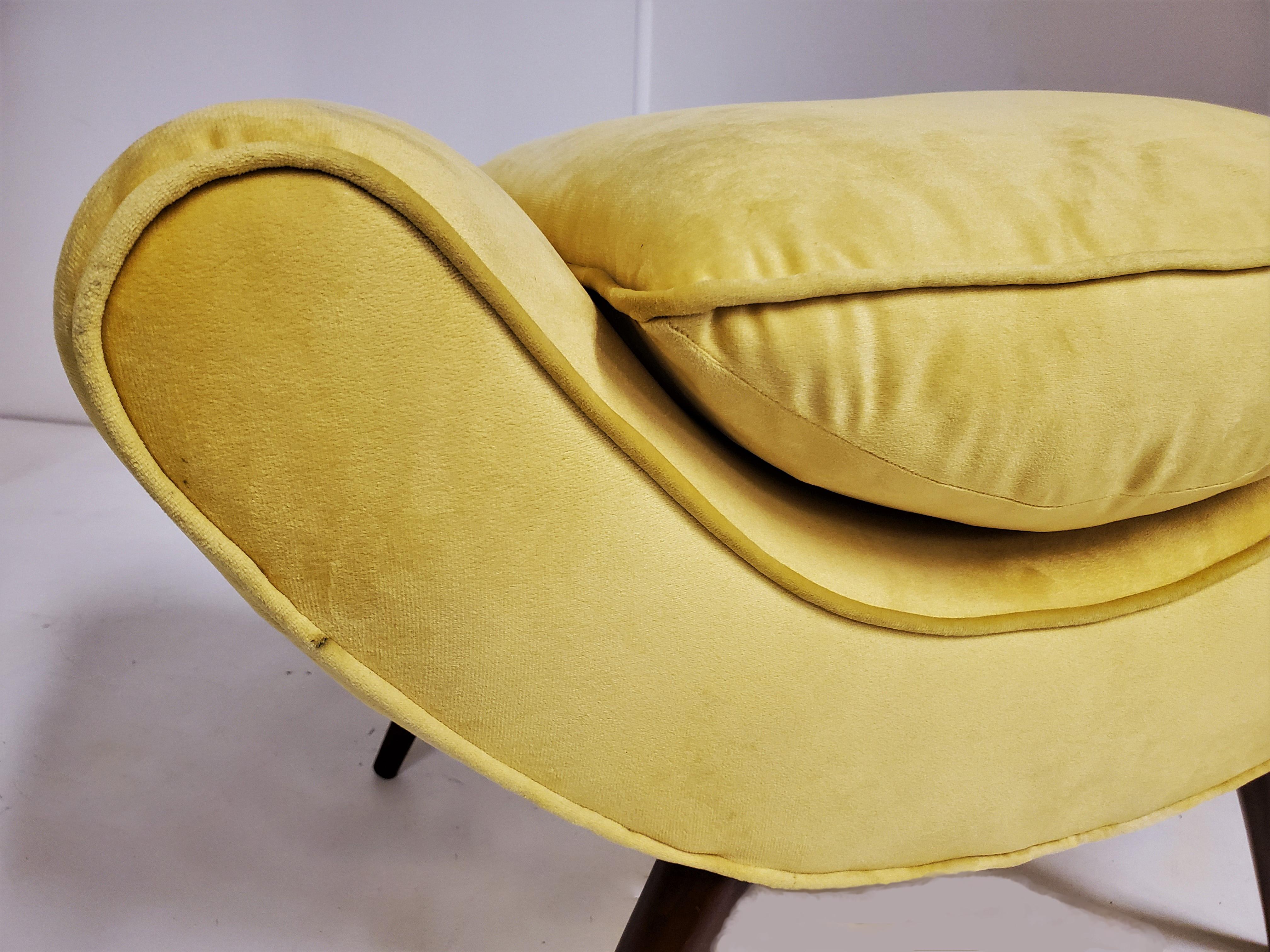 Mid-Century Modern Yellow Velvet Splay Leg Bench/ Slipper Chair/ Pouf/ Seat 5