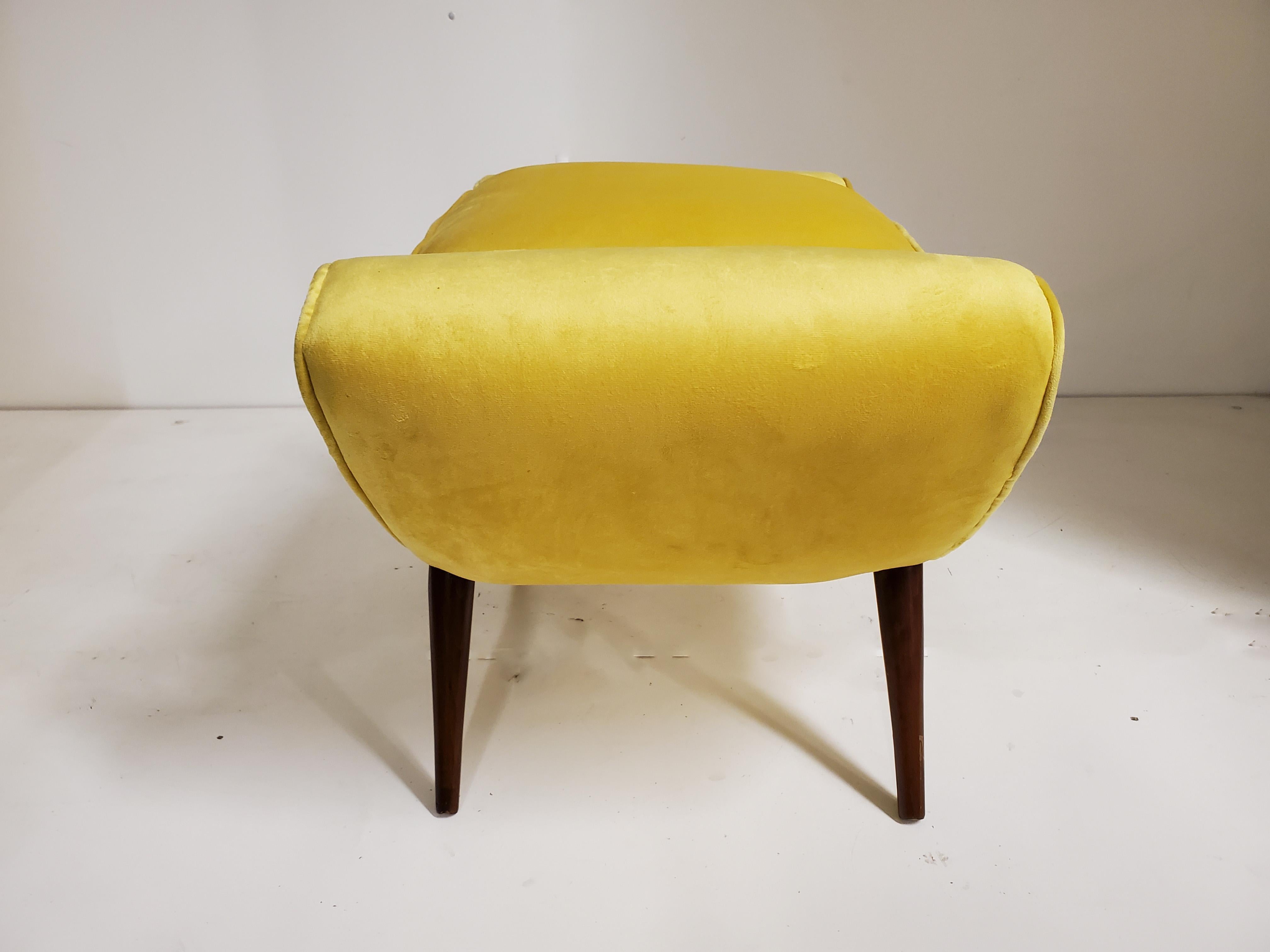 20th Century Mid-Century Modern Yellow Velvet Splay Leg Bench/ Slipper Chair/ Pouf/ Seat