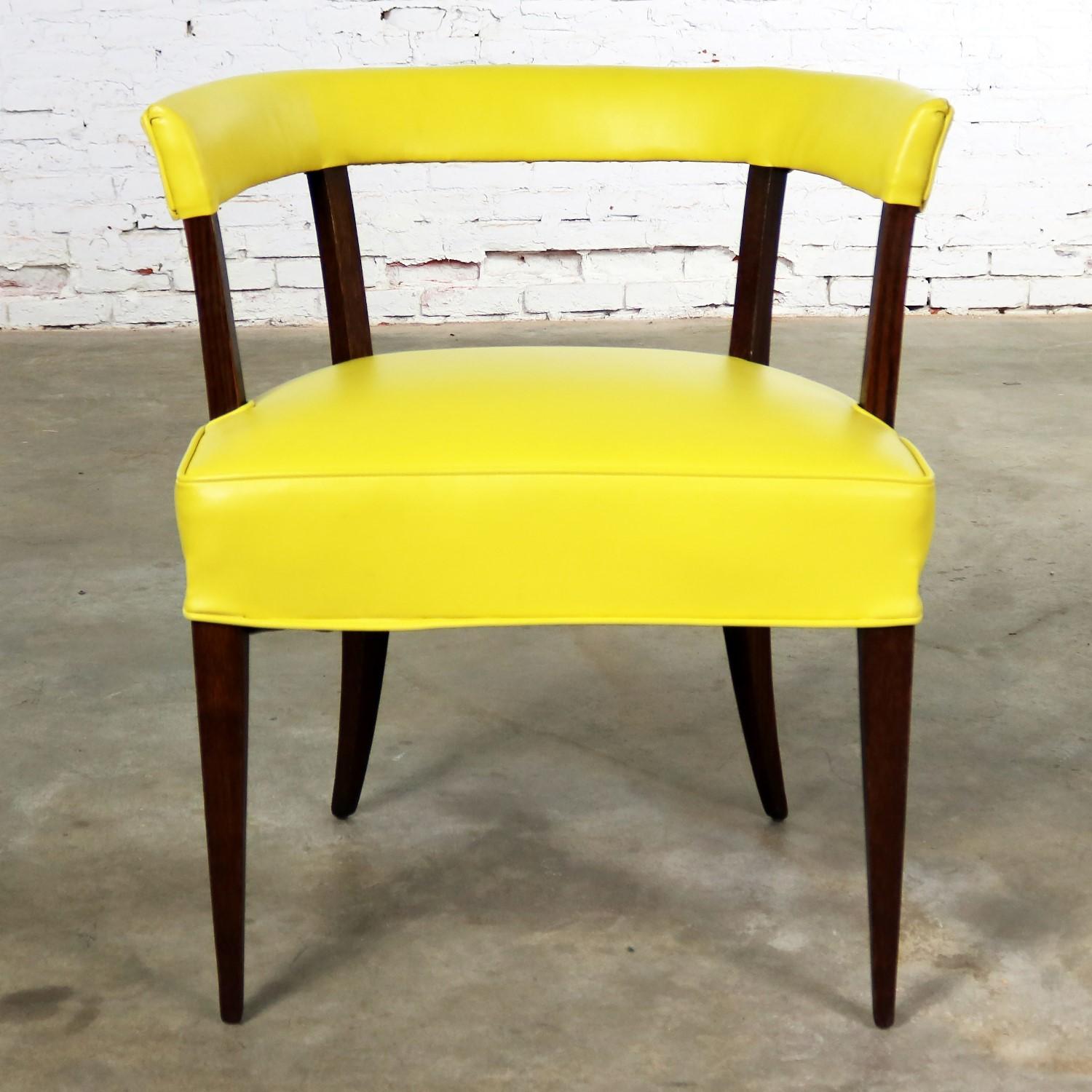 Awesome Mid-Century Modern rosewood stained oak barrel back side chair with its original lemon-yellow vinyl upholstery. It is in fabulous vintage condition with normal wear and tear and no outstanding flaws, circa 1950s.

This is a he said she