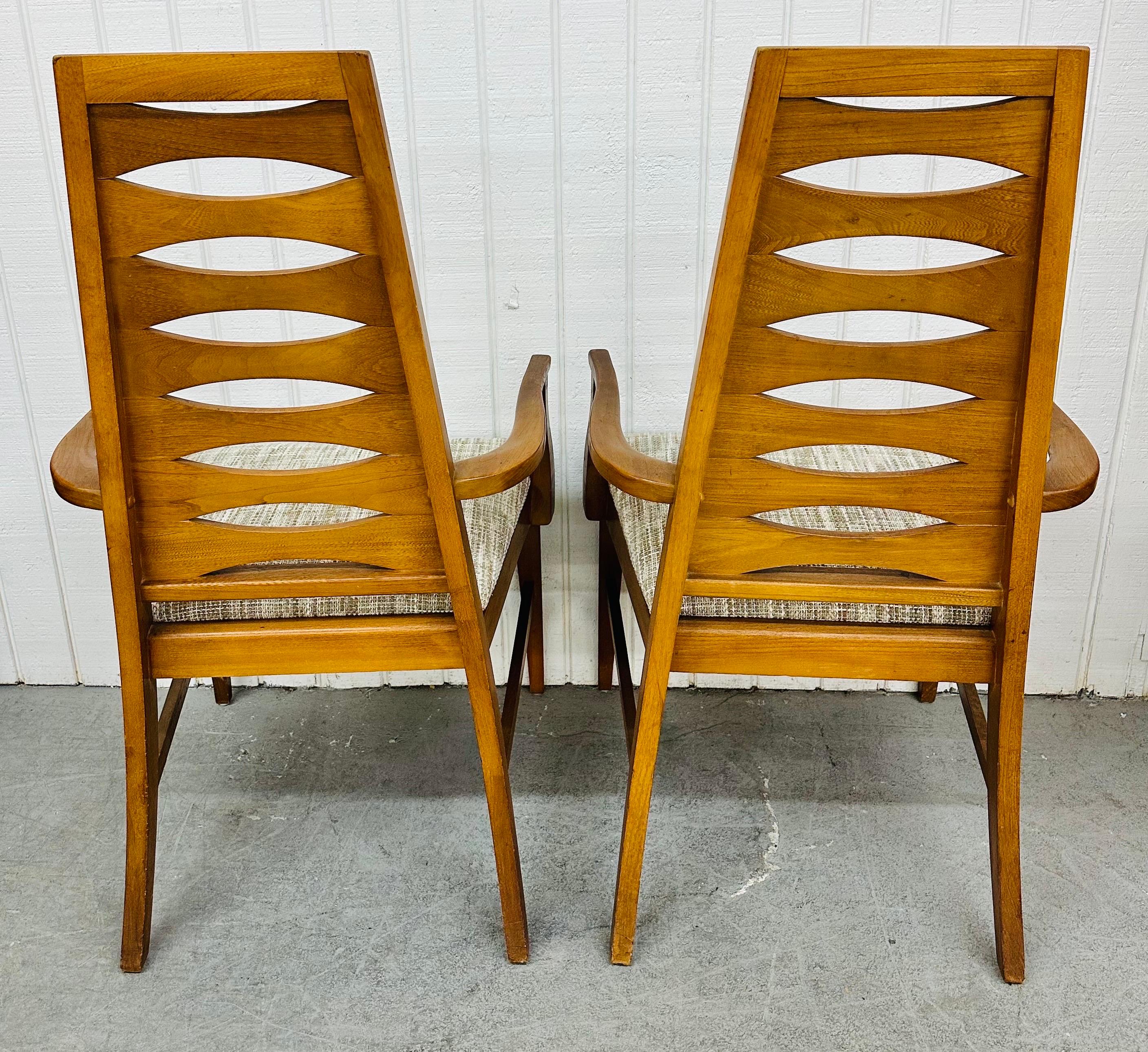 Mid-Century Modern Young Manufacturing Catseye Sessel aus der Mitte des Jahrhunderts – 2er-Set (amerikanisch) im Angebot