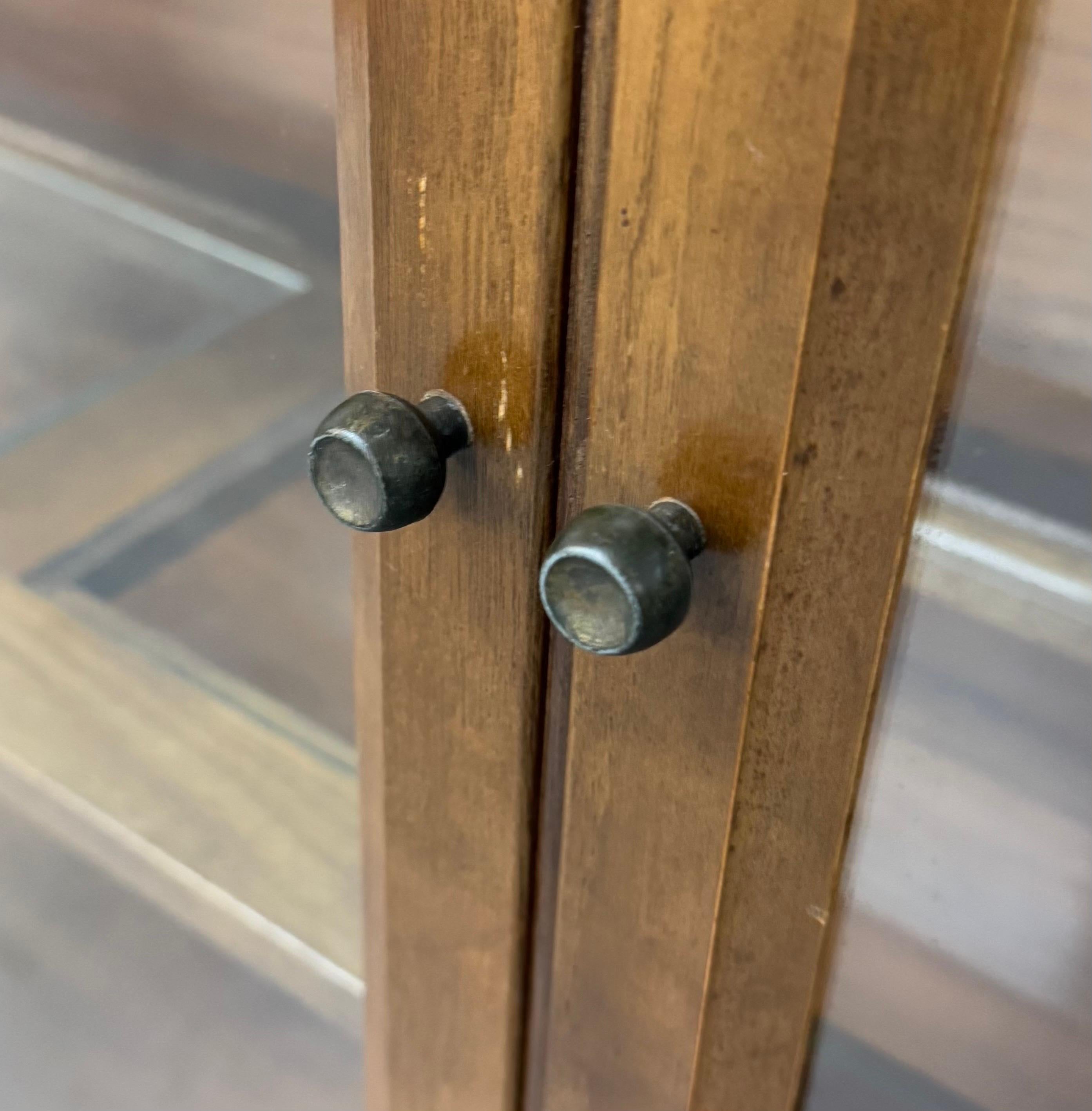 Mid-Century Modern Young Manufacturing Walnut Display Case 1