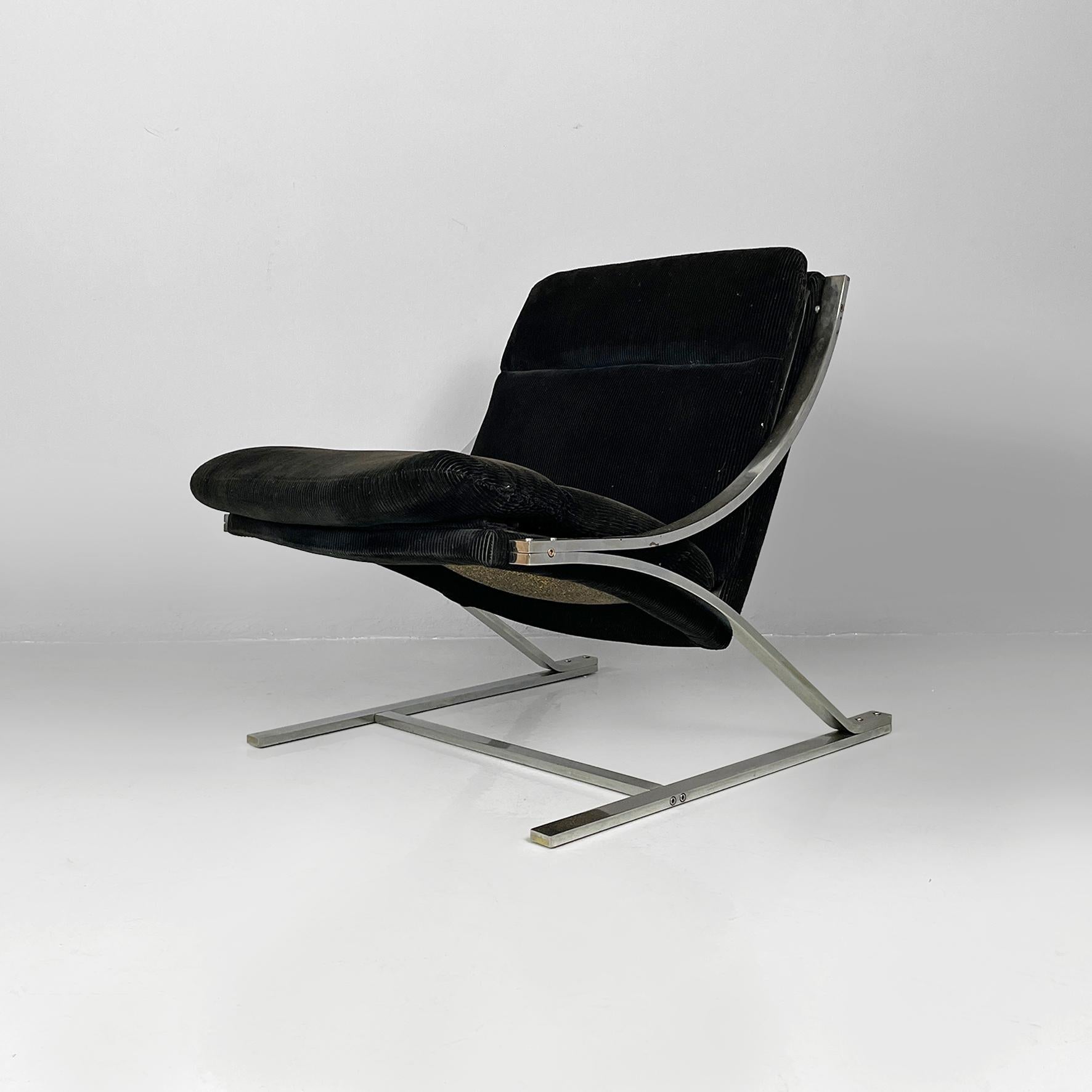 Mid-Century Modern Mid-century modern Zeta armchairs by Tuttle for Strassle International, 1970s For Sale