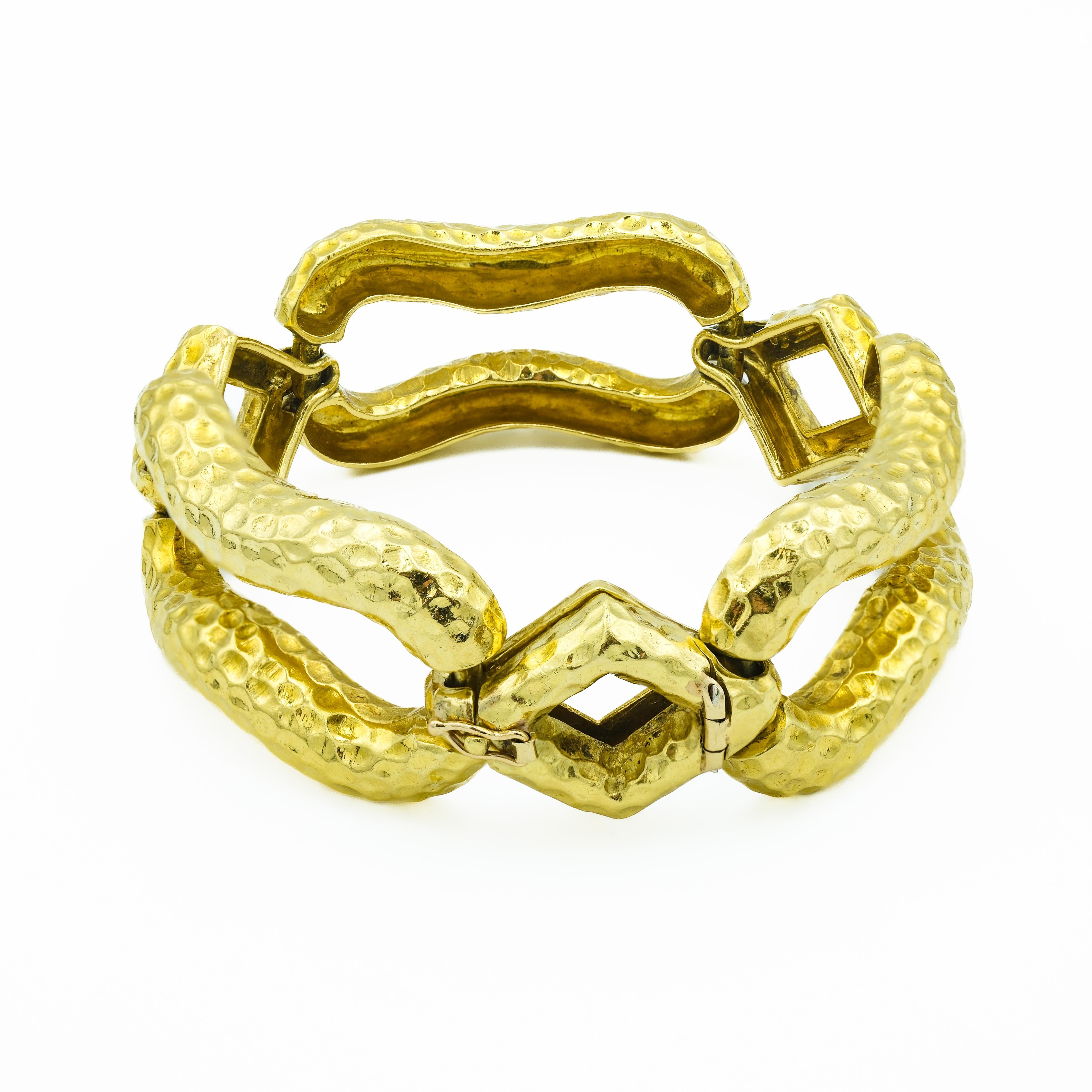 Women's Mid-Century Modernist 18 Karat Yellow Gold Chunky Hammered Statement Bracelet