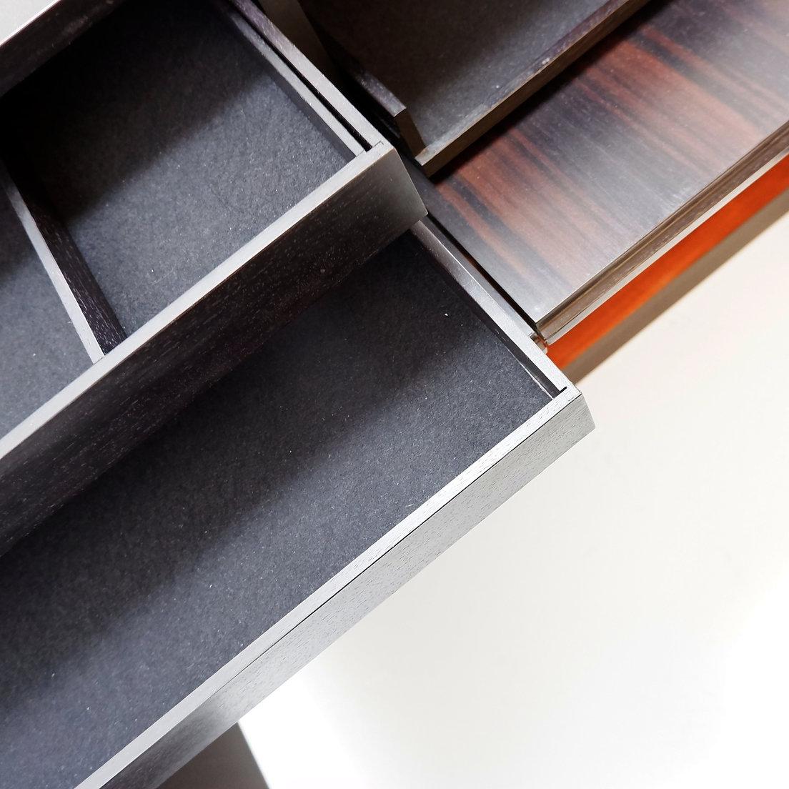 Belgium Furniture - de Coene
Measures : 200,5x48,5cm H:81,5cm
De Coene Frères was a Belgian joinery and furniture manufacturing company founded in 1889 in Kortrijk. Known for its impeccable craftsmanship, the company produced high-quality furniture