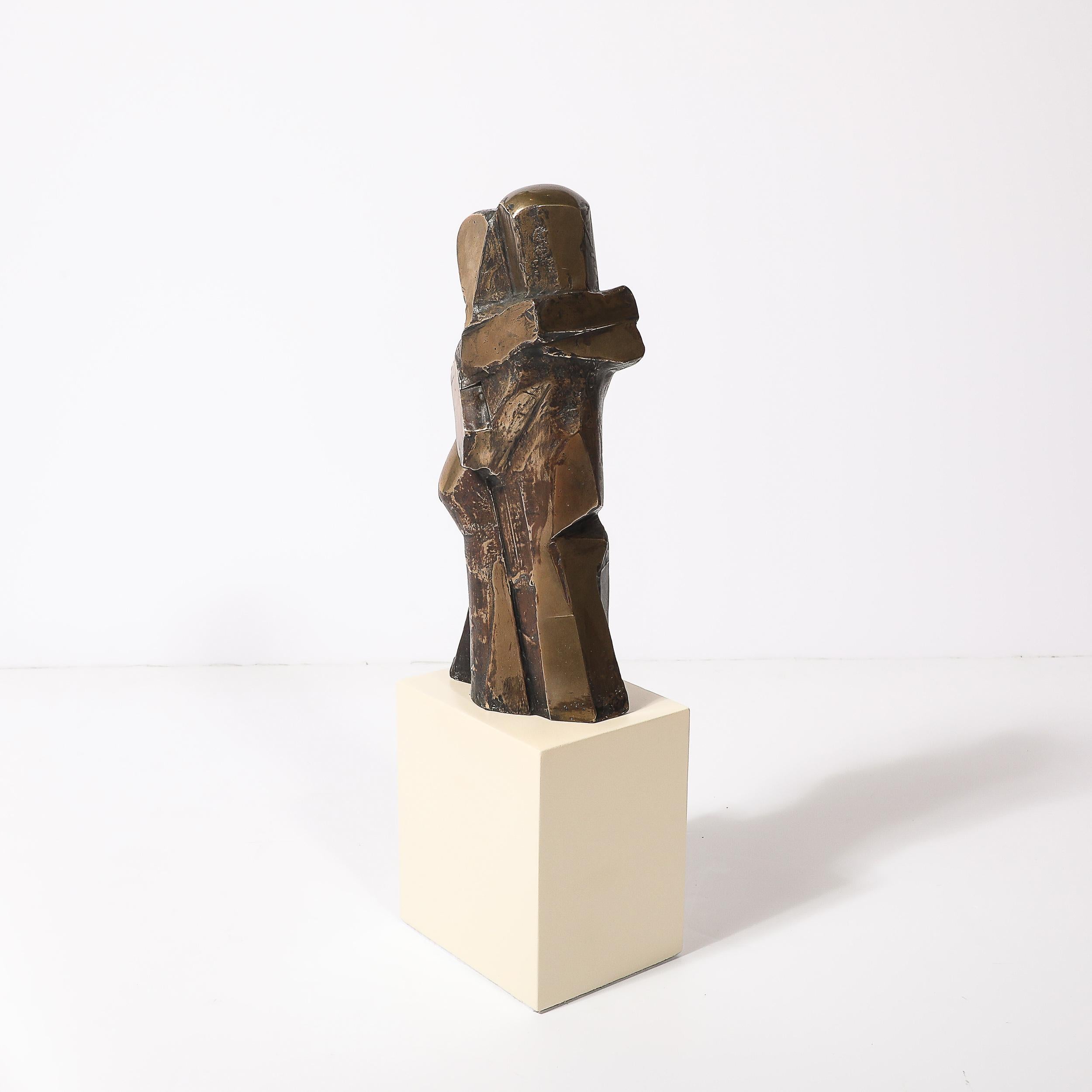 Mid-Century Modernist Abstracted Figural Bronze Sculpture of an Embracing Couple For Sale 1