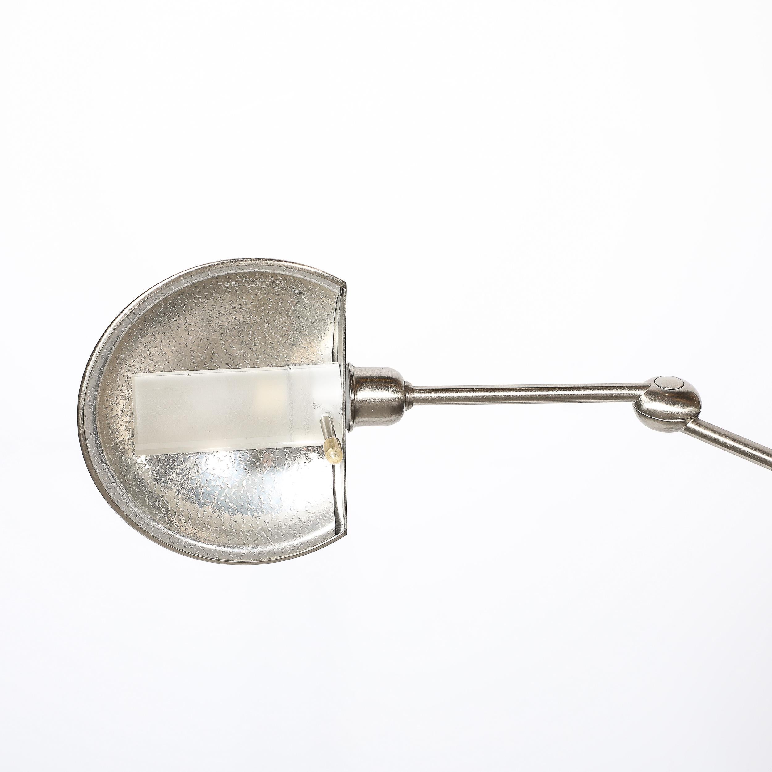 Fin du 20e siècle Lampe de lecture réglable moderniste du milieu du siècle dernier en nickel brossé en vente