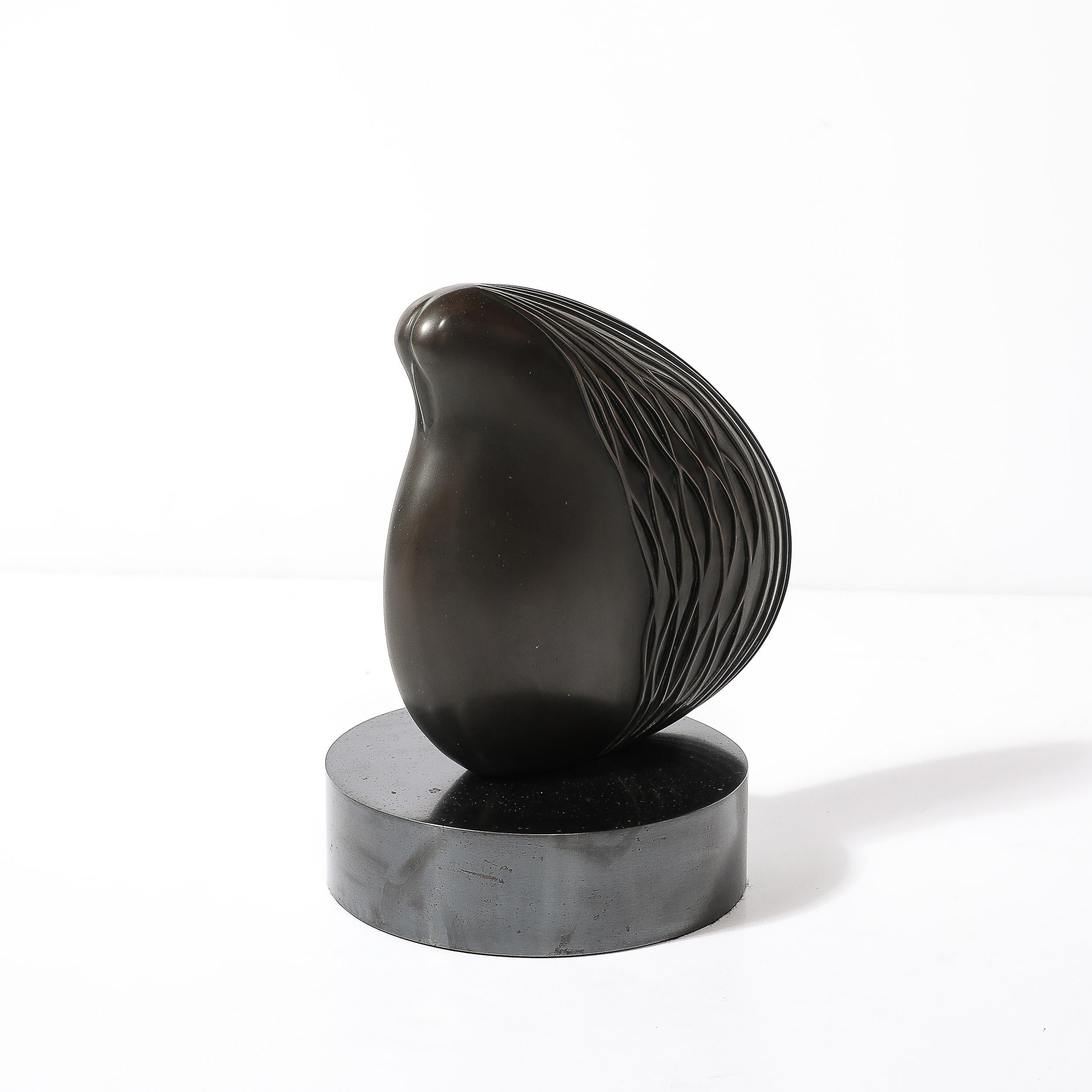 Americano Scultura in bronzo con increspatura amorfa modernista di metà secolo firmata V.R. 3/3 in vendita