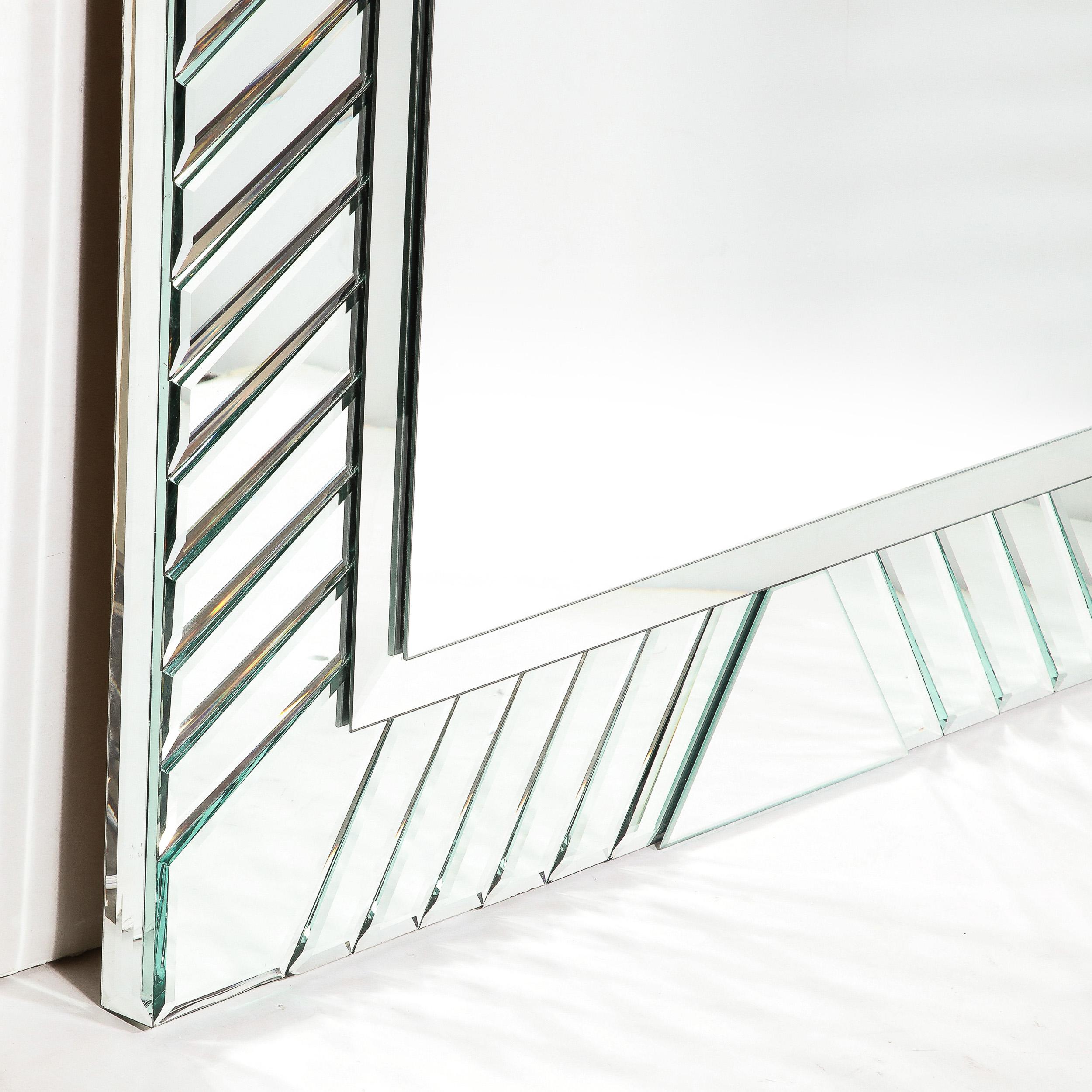 Mid-Century Modernist Arch Form Beveled & Directional Tessellate Panel Mirror (amerikanisch) im Angebot