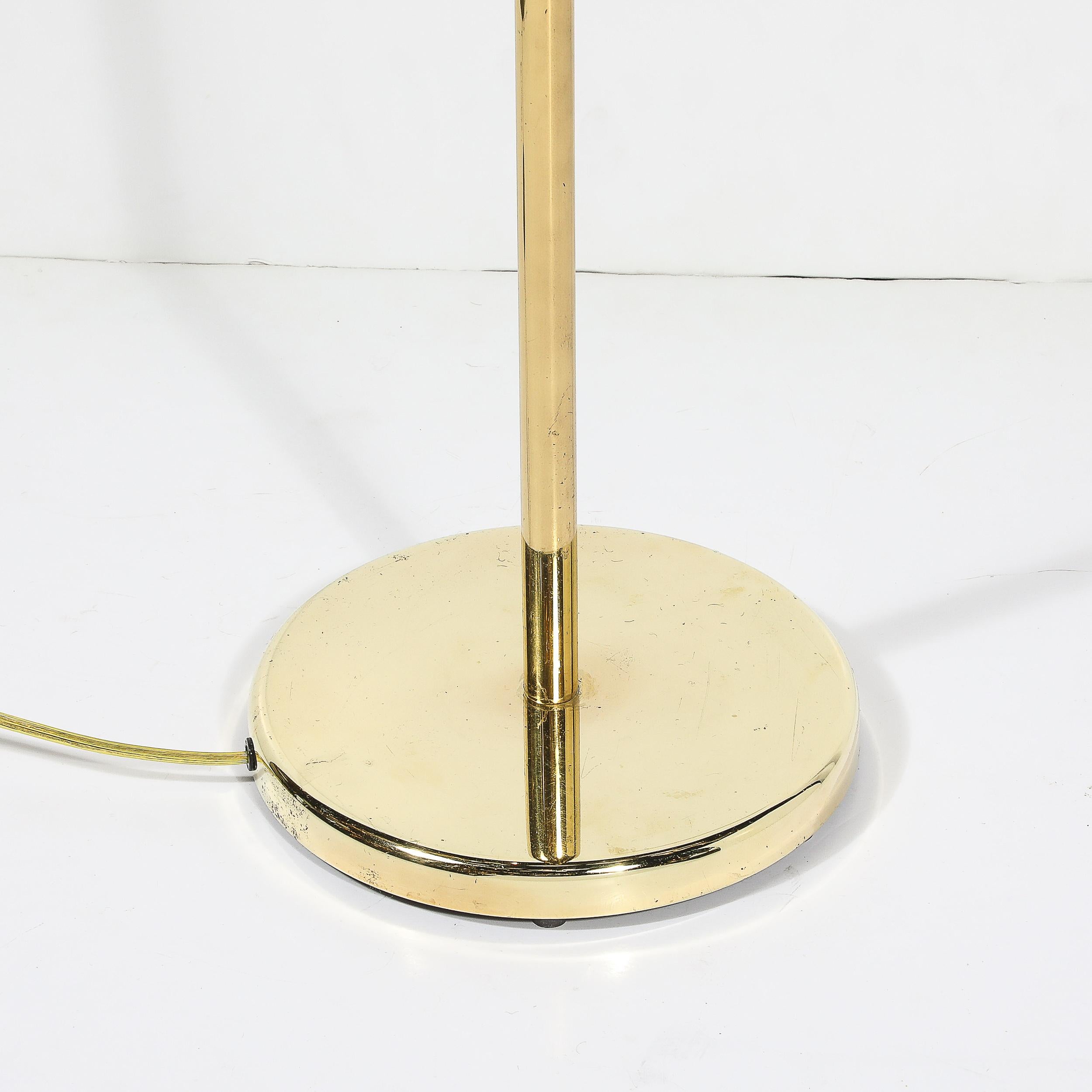 Lampadaire articulé en laiton moderniste du milieu du siècle dernier signé Walter Von Nessen en vente 3