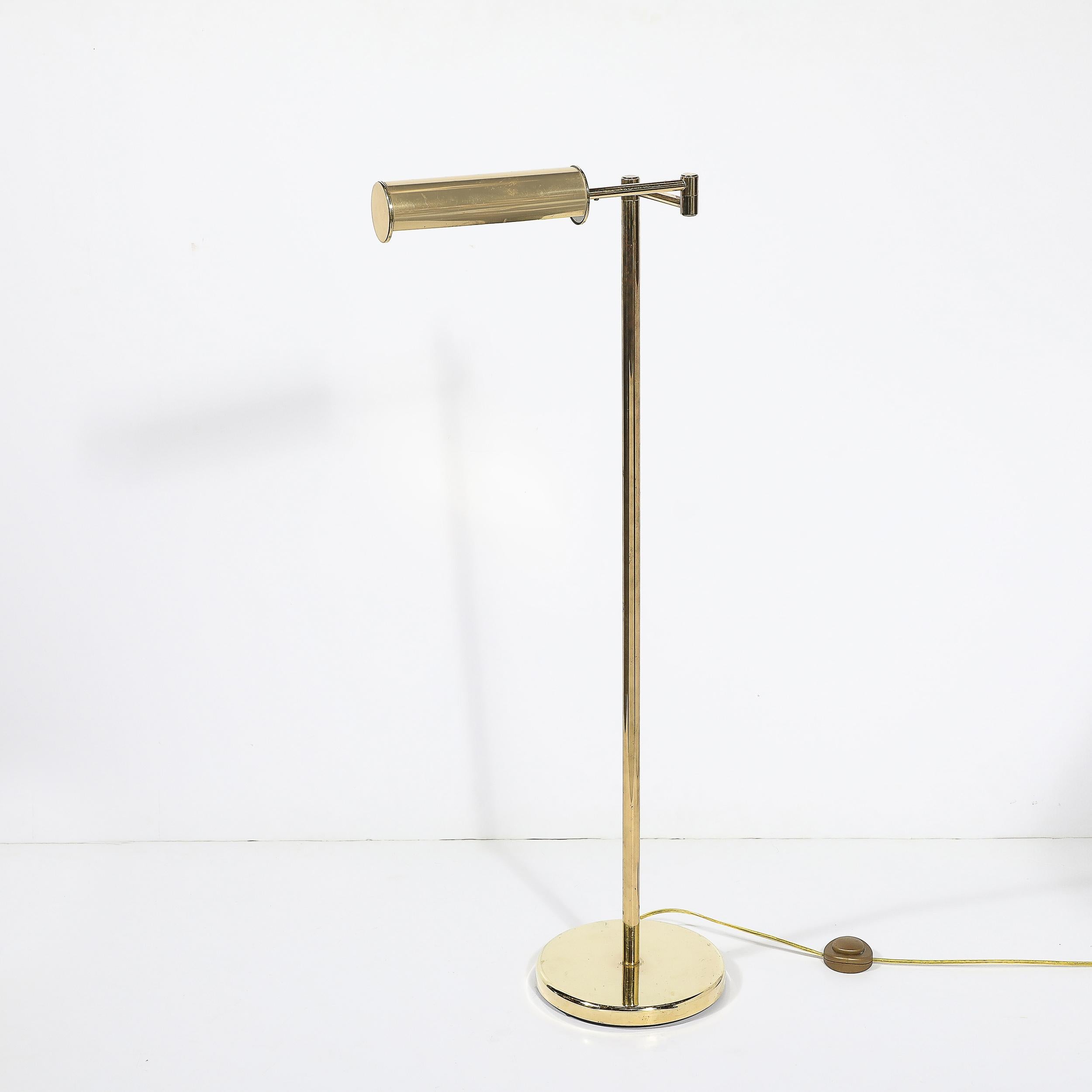 Mid-Century Modern Lampadaire articulé en laiton moderniste du milieu du siècle dernier signé Walter Von Nessen en vente