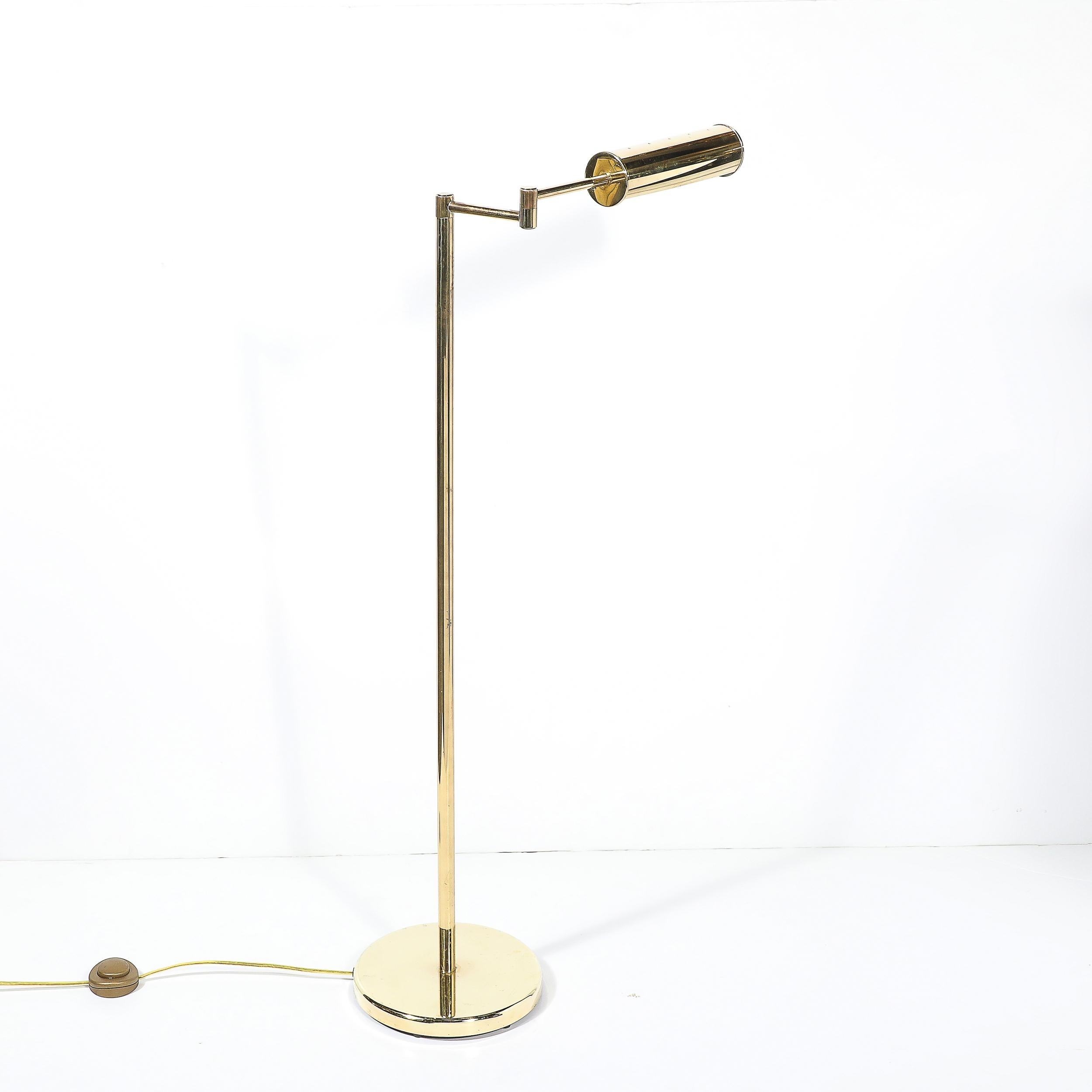Lampadaire articulé en laiton moderniste du milieu du siècle dernier signé Walter Von Nessen en vente 1