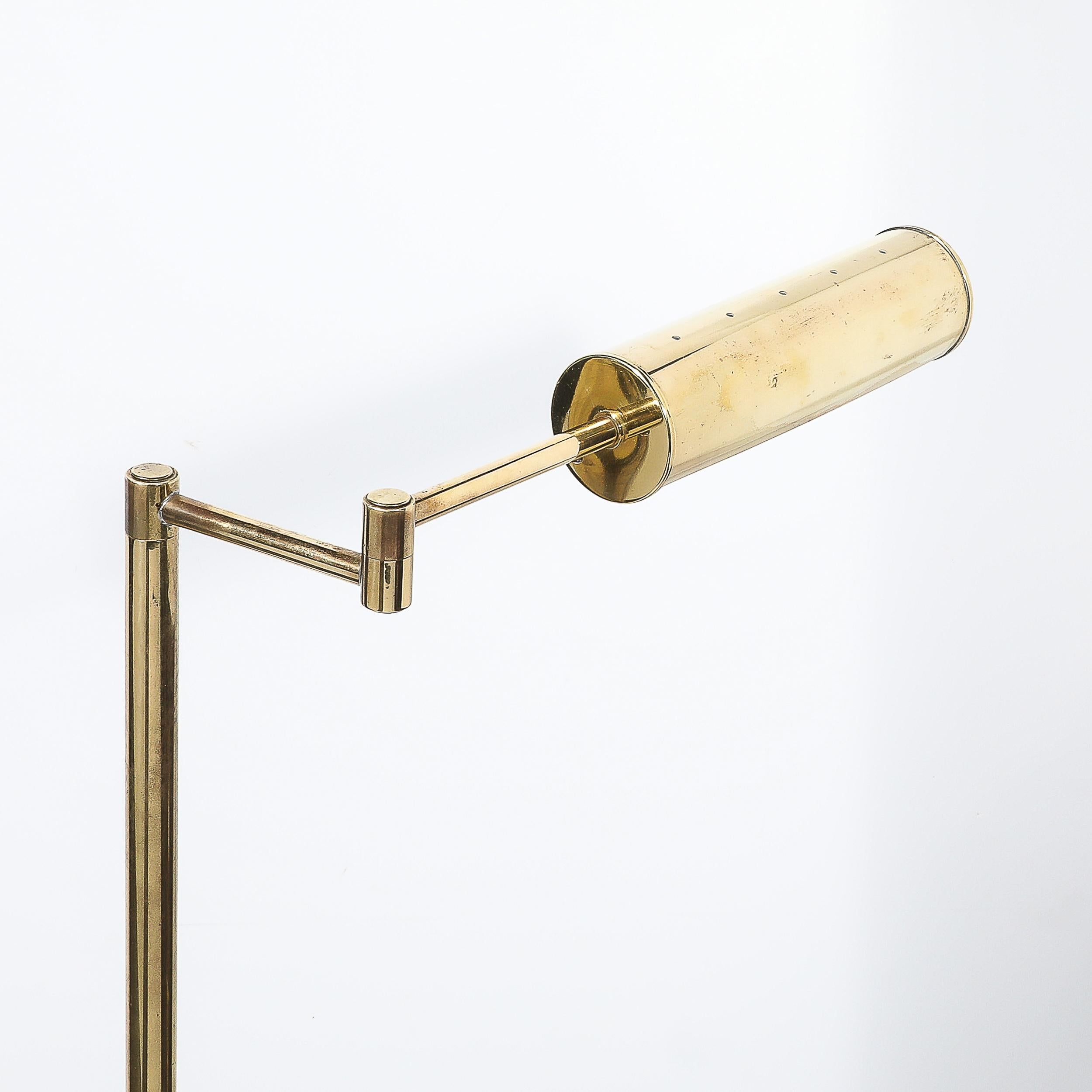 Lampadaire articulé en laiton moderniste du milieu du siècle dernier signé Walter Von Nessen en vente 2