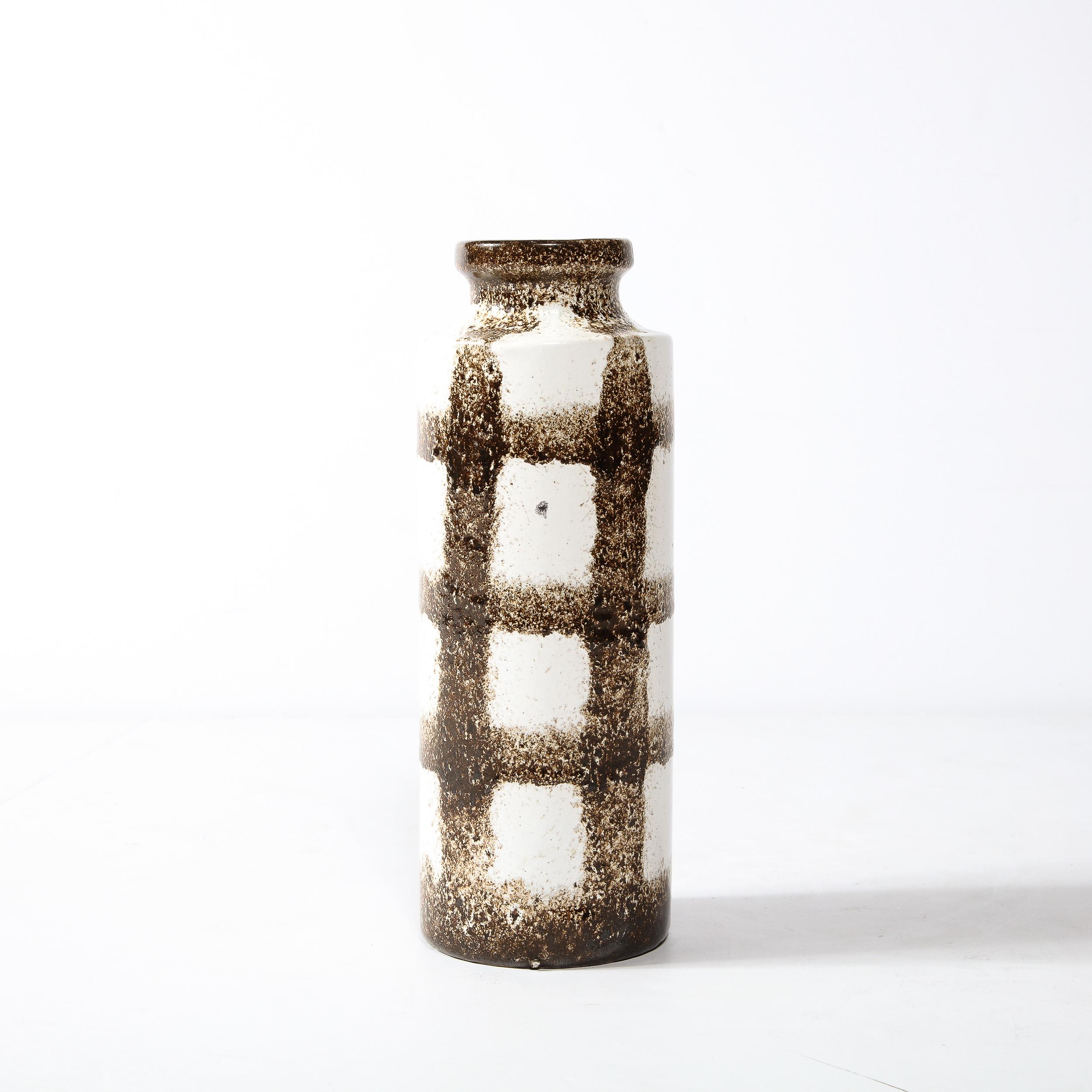 Mid-Century Modernist Bone White & Burnt Umber Gridded Hand-Glaze Ceramic Vase  For Sale 4