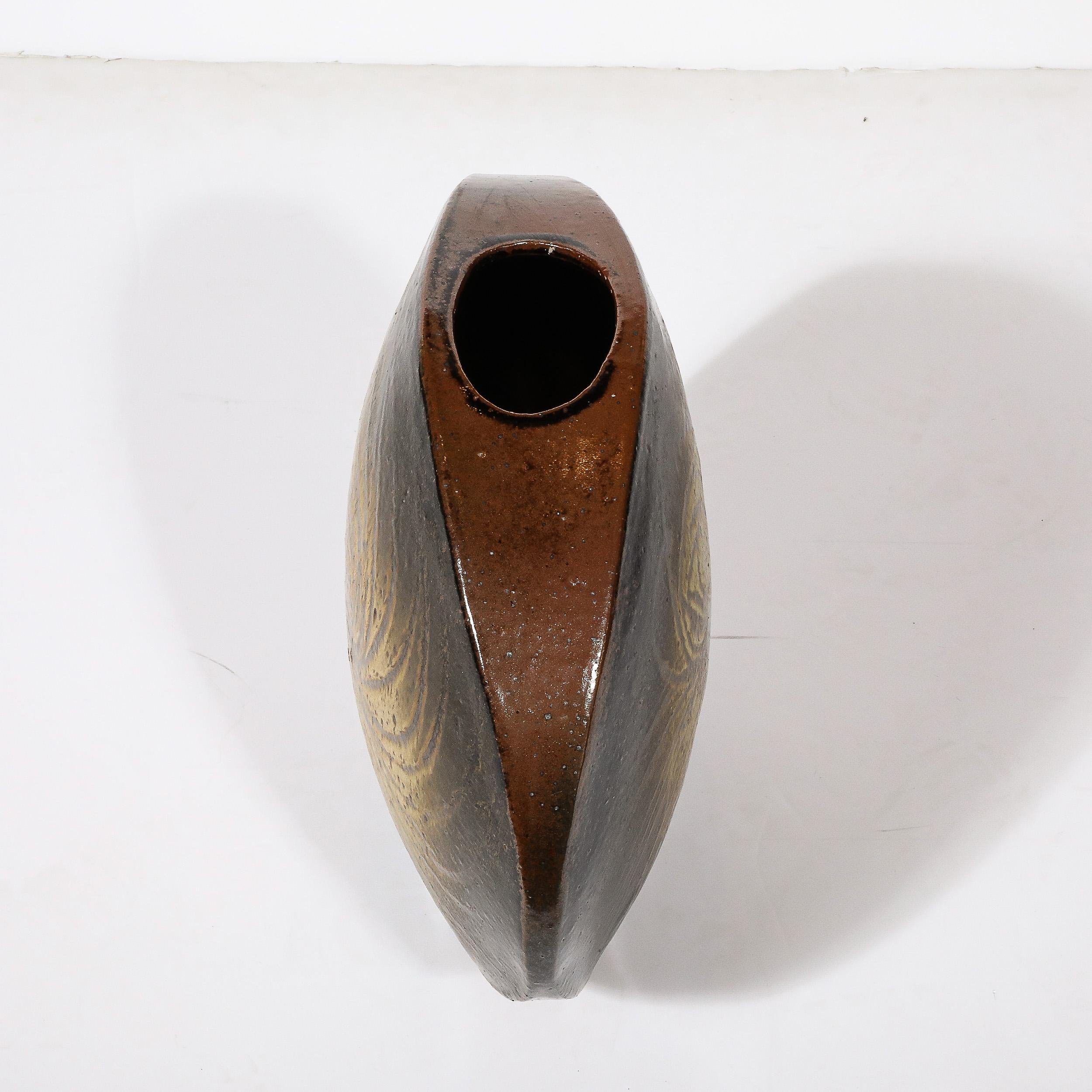 Mid-Century Modernist Ceramic Striated Burnt Umber Vase by Aleph Hammer For Sale 1