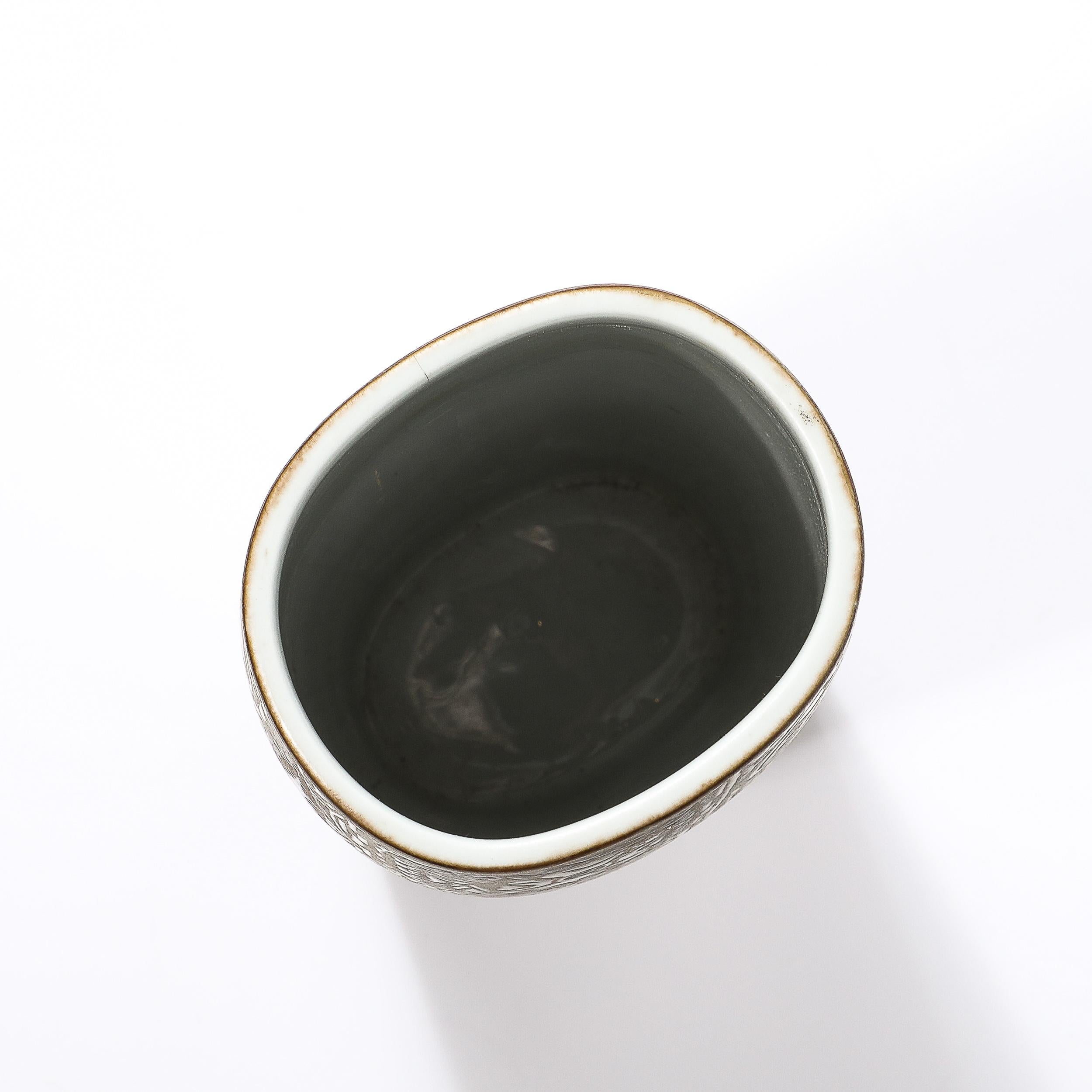 Vaso in ceramica modernista di metà secolo di Johanne Gerber per Royal Copenhagen in vendita 8