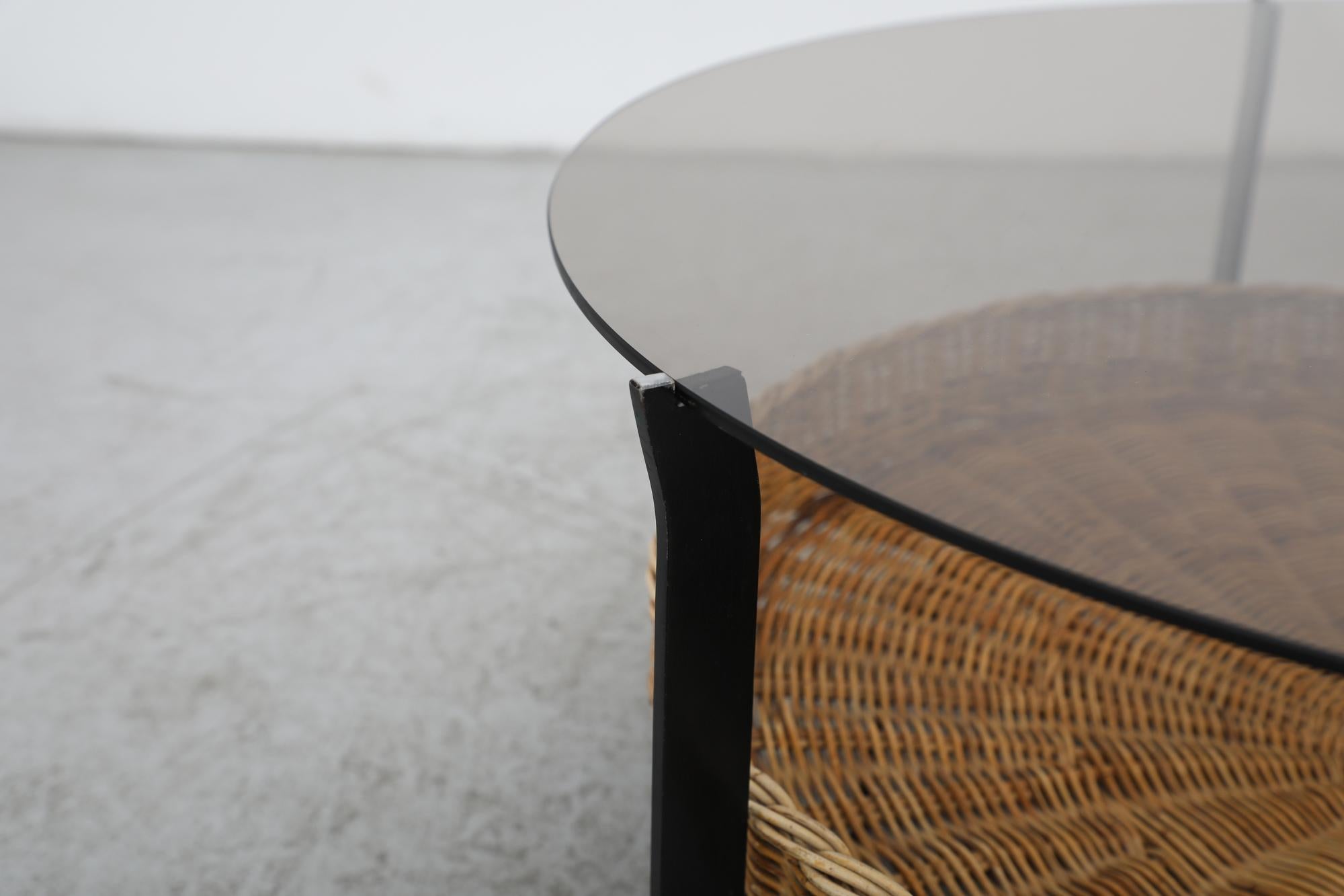 Mid-Century Round Modernist Coffee Table with Smoked Glass and Rattan Basket For Sale 1