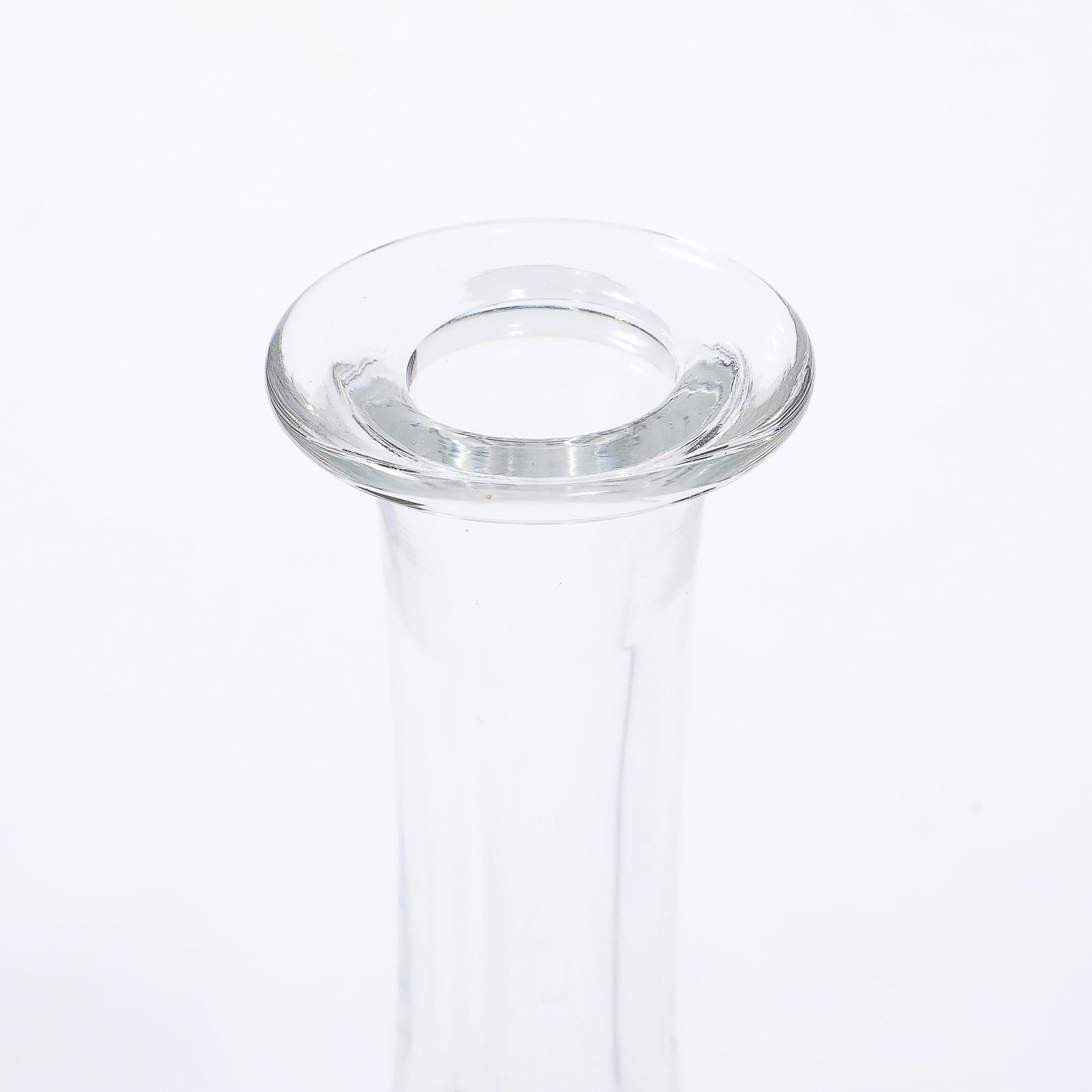 Decanter di cristallo modernista di metà secolo con tappo a goccia firmato Baccarat in vendita 5