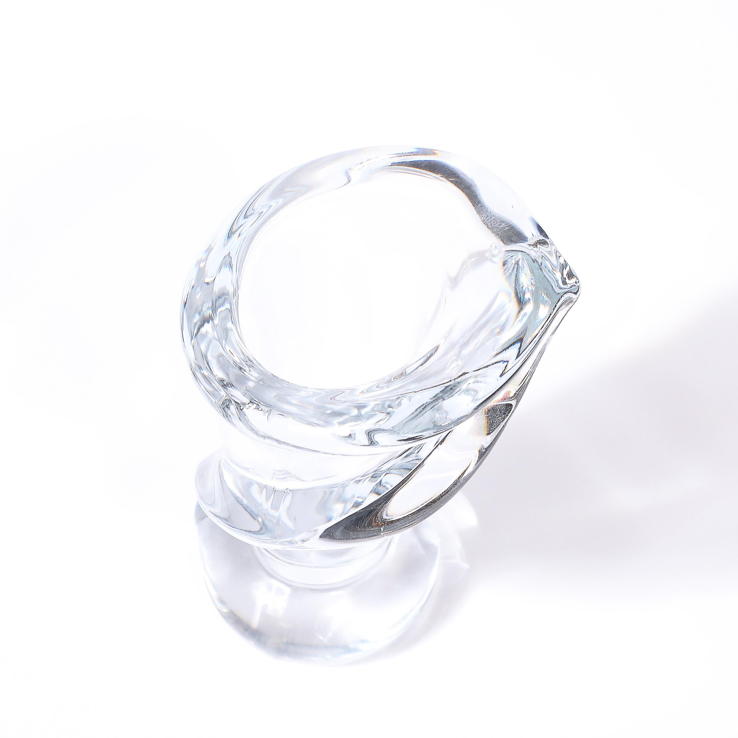 Jarrón de cristal modernista de mediados de siglo con hélice simple amorfa firmado Art Vannes en venta 2