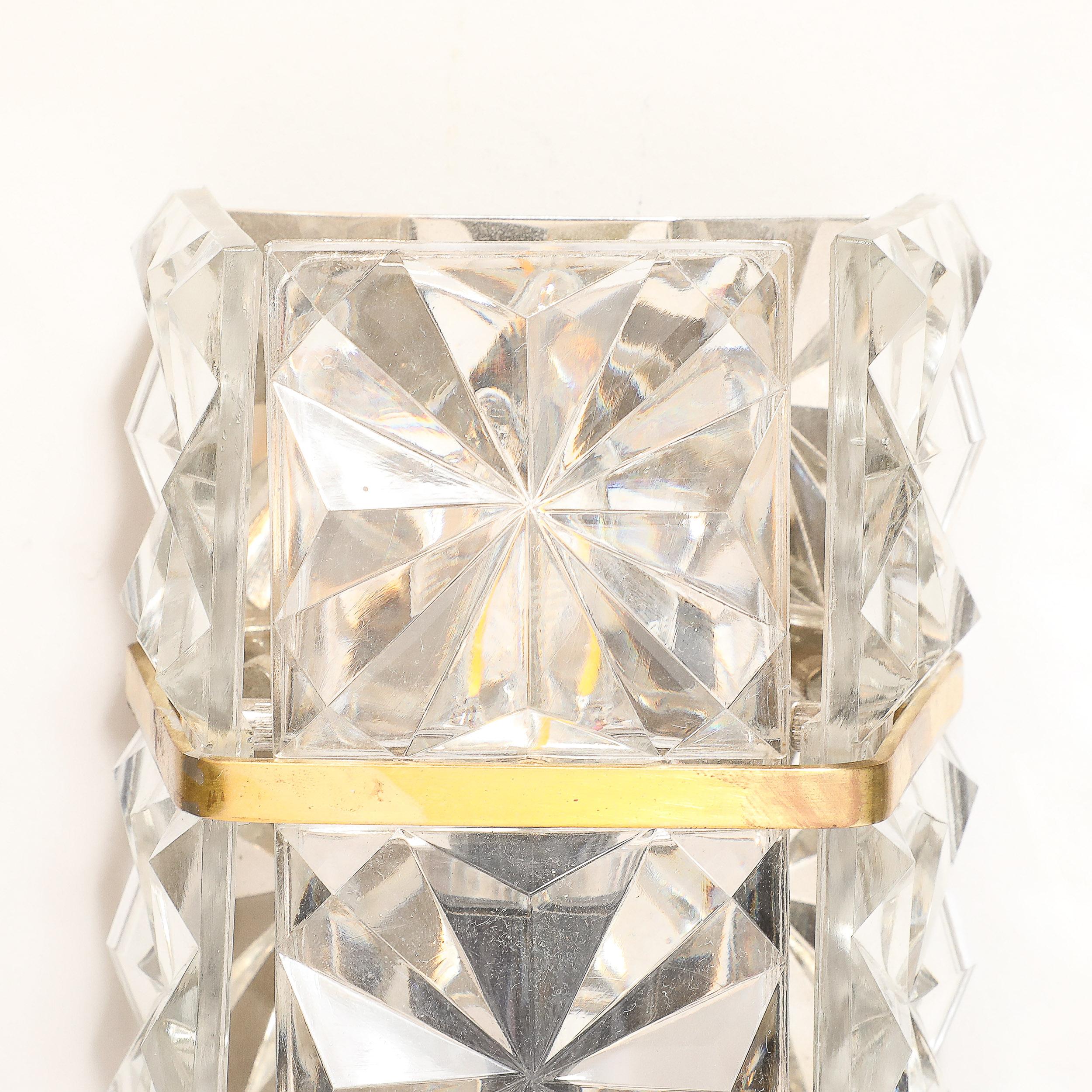 Lámpara de cristal tallado modernista de mediados de siglo con accesorios de latón by Kinkeldey en venta 1