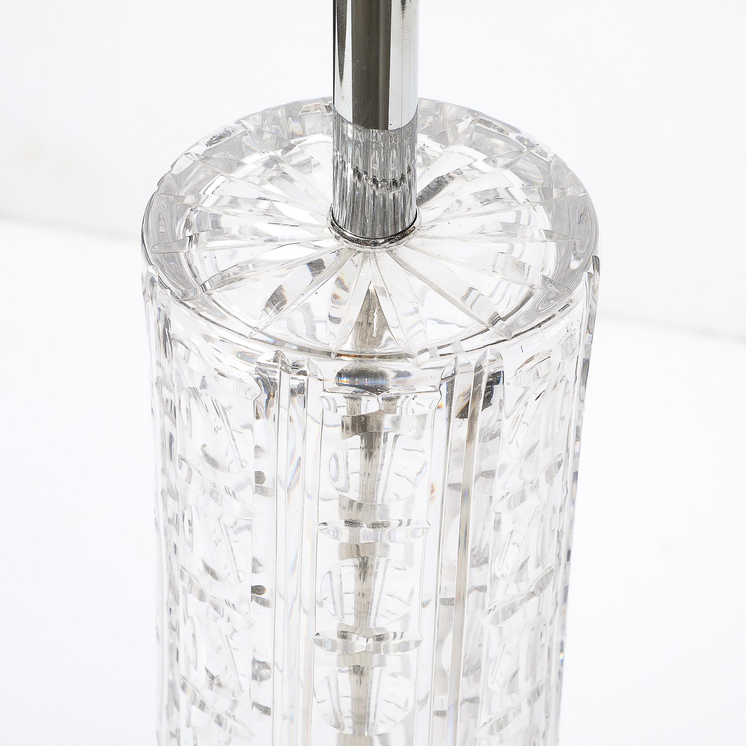 Lampe de table en cristal taillé sur socle chromé, moderniste du milieu du siècle dernier en vente 6