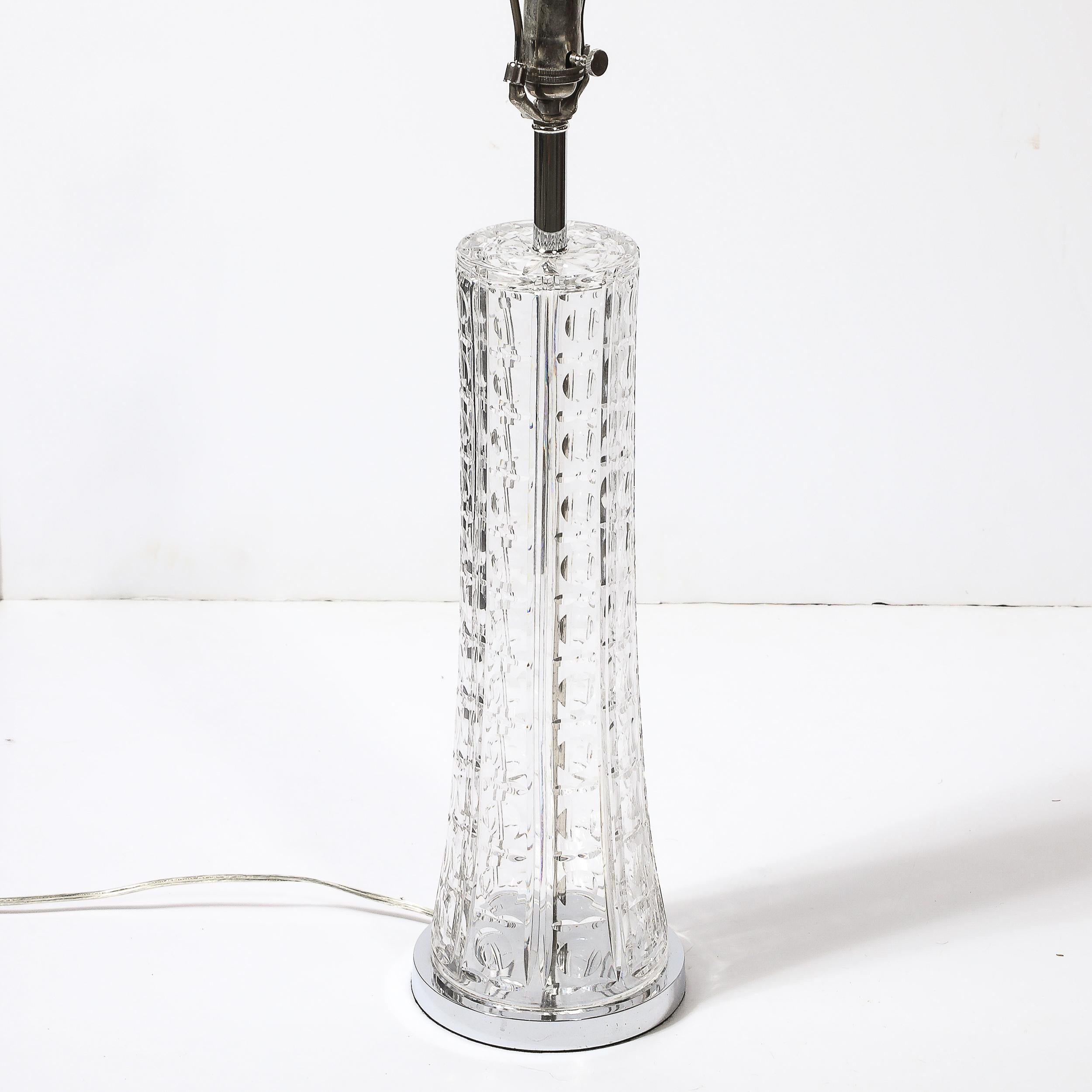 Lampe de table en cristal taillé sur socle chromé, moderniste du milieu du siècle dernier en vente 9