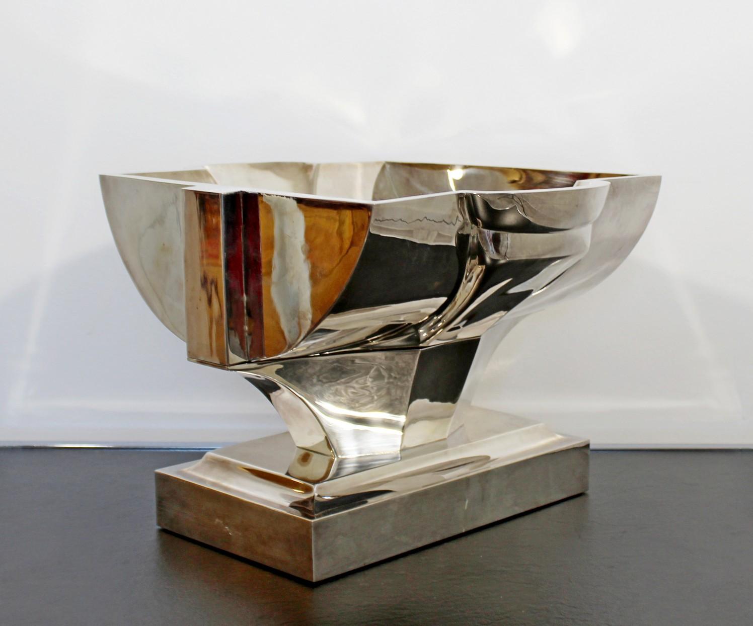 Mid Century Modernist Damian Garrido Sterling Silver Vessel Bowl Table Sculpture 1