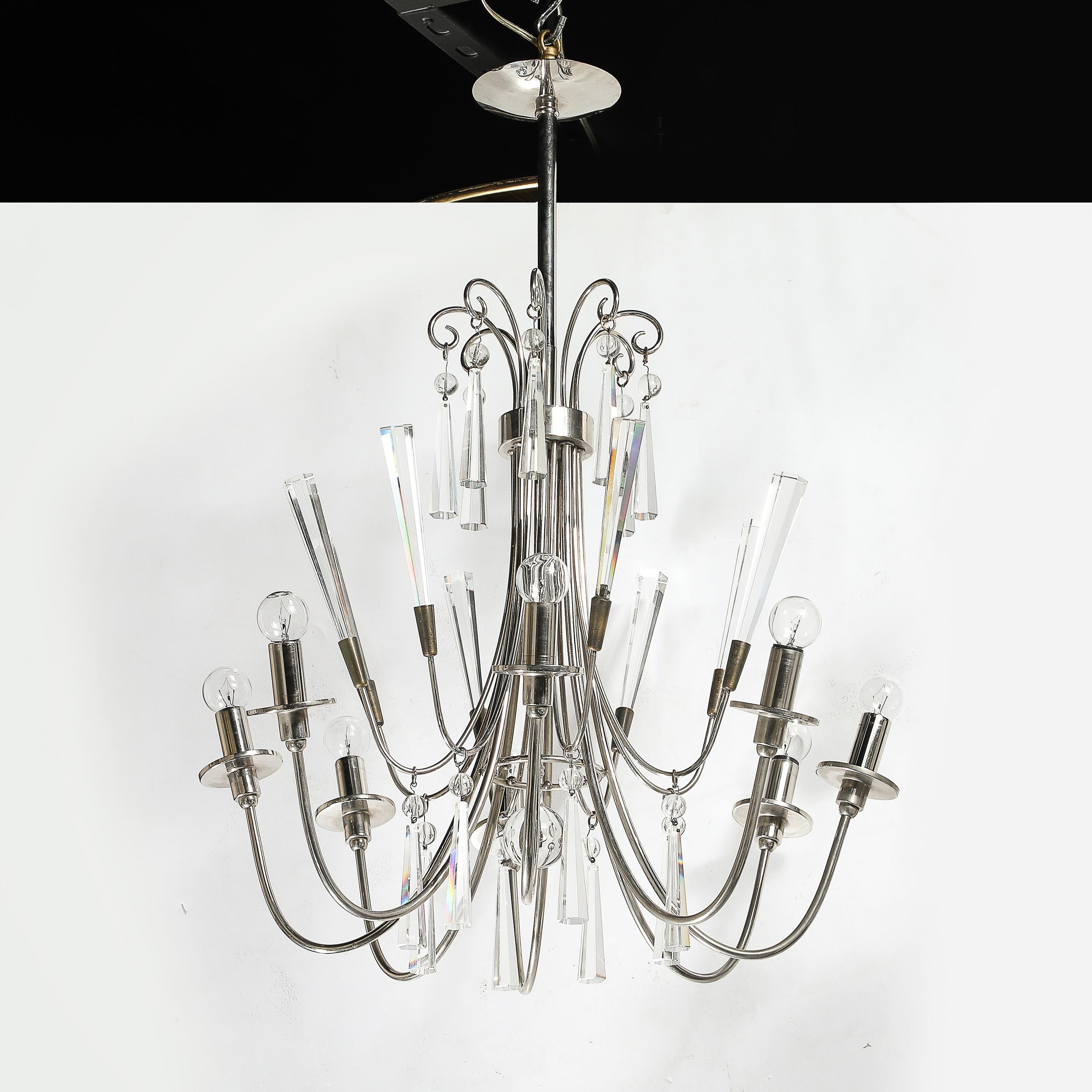 Lampadario a otto bracci in cristallo tagliato e nichel lucido in stile Mid-Century Modernist in vendita 2