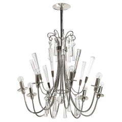 Lampadario a otto bracci in cristallo tagliato e nichel lucido in stile Mid-Century Modernist