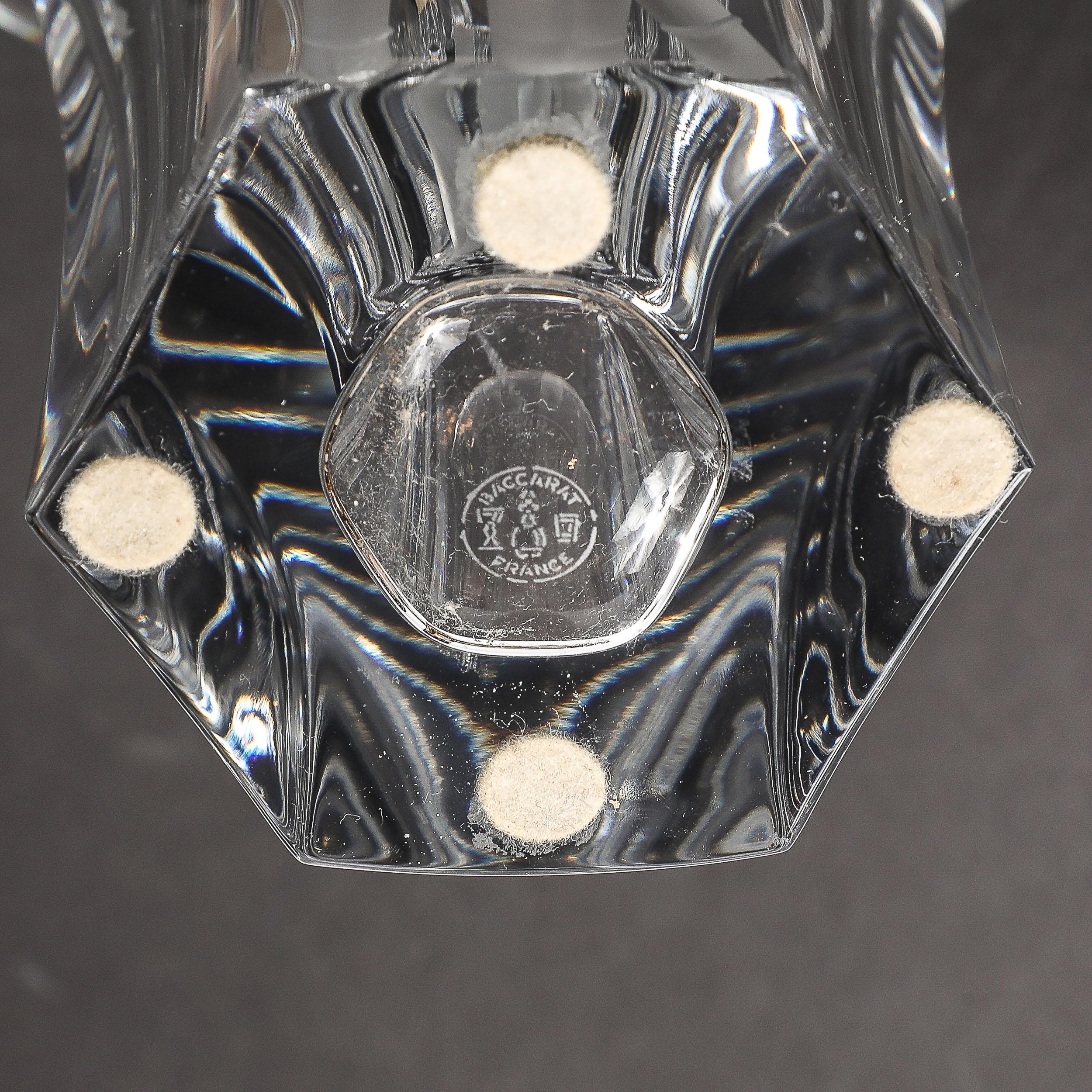 Vaso modernista di metà secolo 