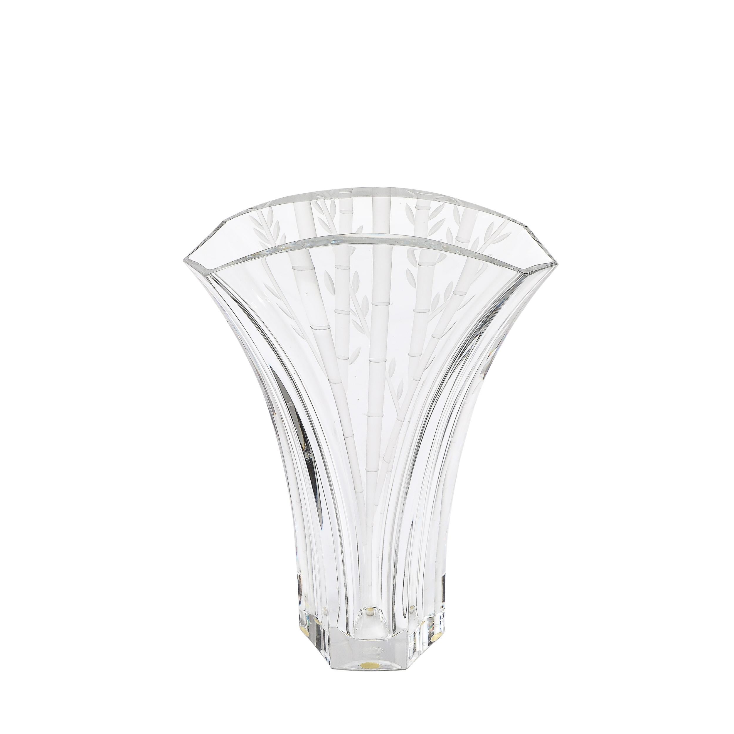 Vaso modernista di metà secolo 