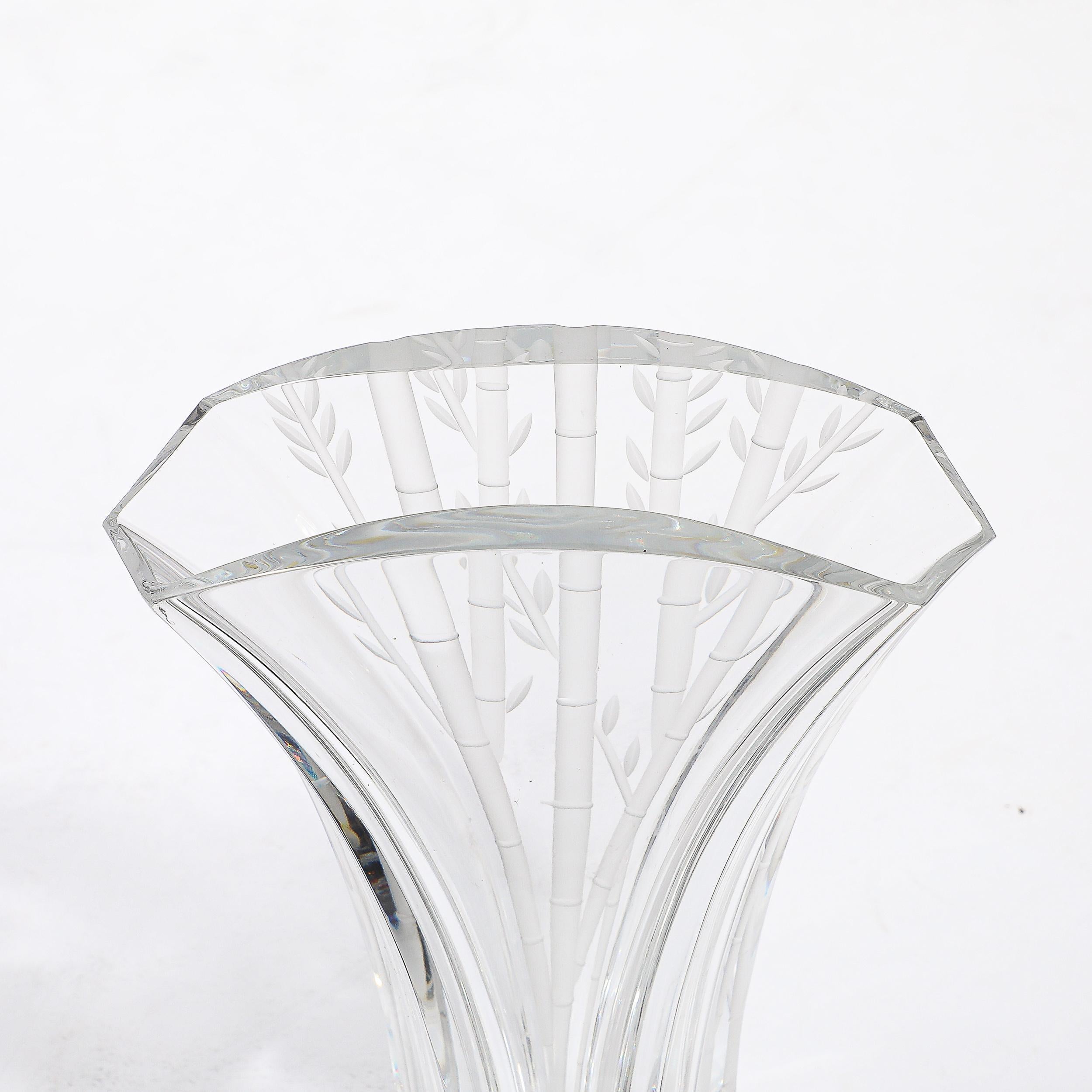 Vaso modernista di metà secolo 