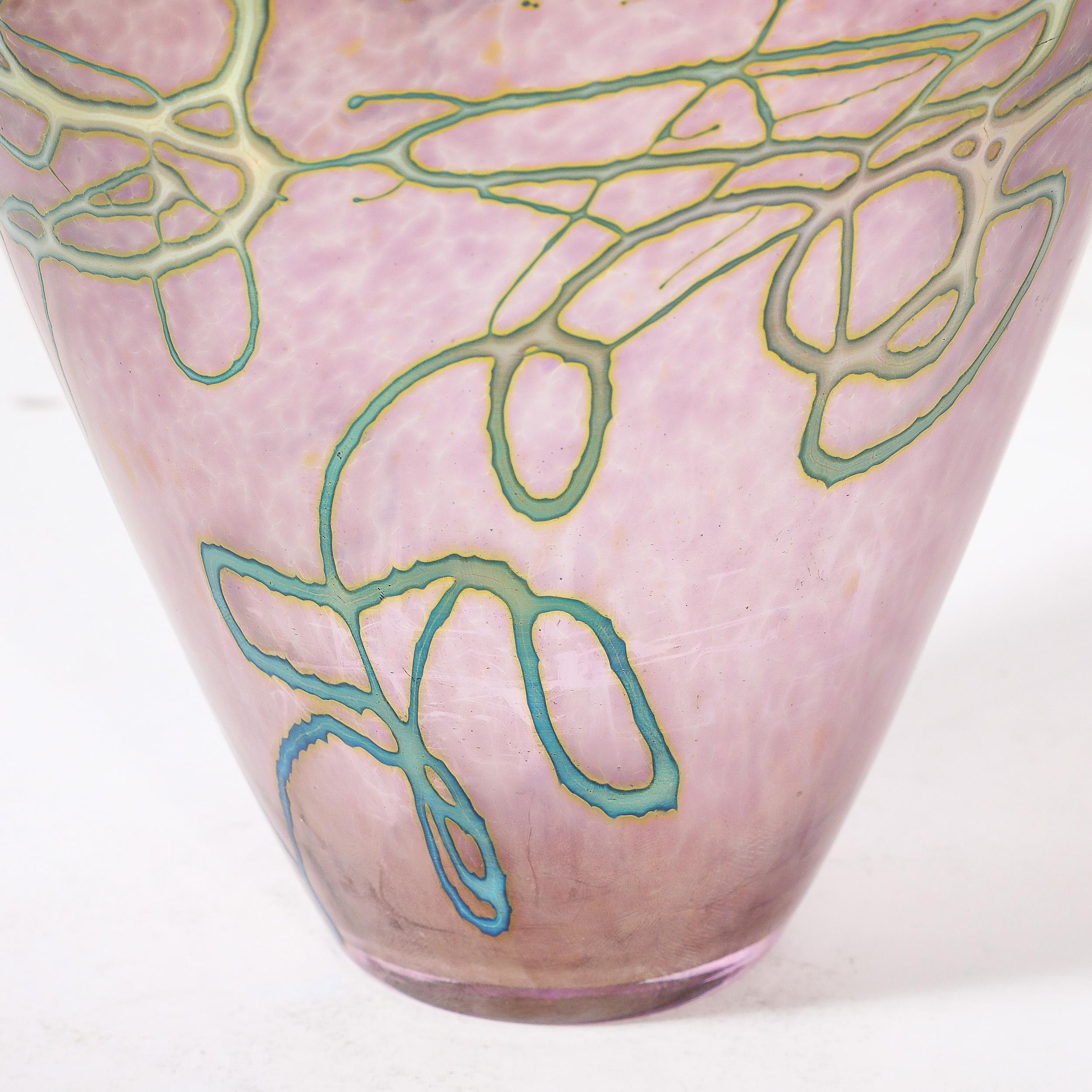 Vaso in vetro artistico soffiato a mano modernista di metà secolo firmato Robert Held in vendita 2