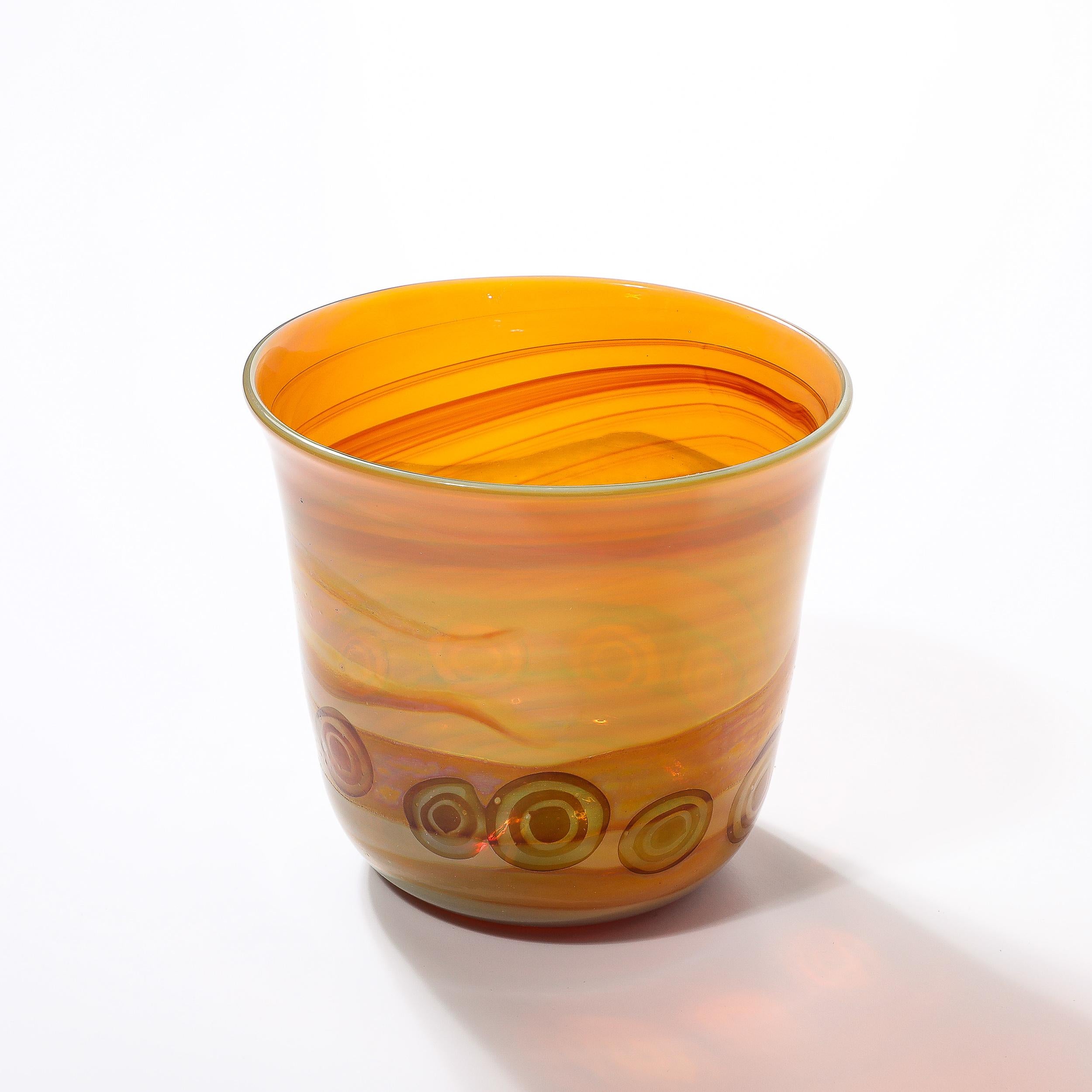 20ième siècle Vase en verre de Murano soufflé à la bouche, datant du milieu du siècle, avec anneaux de citrine et d'ambre en vente