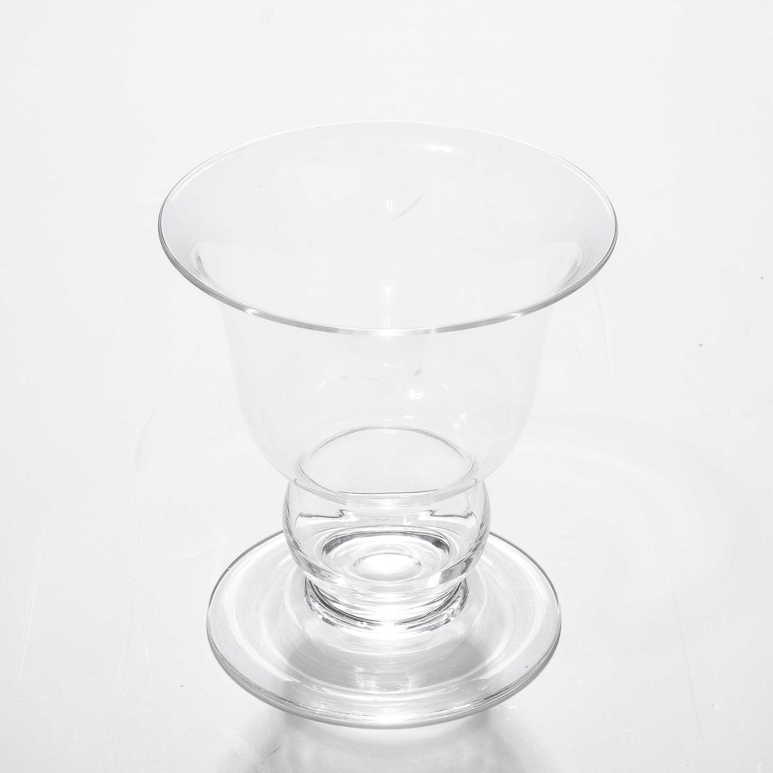 Mid-Century Modernist Hand-Blown Glass Vase Signed Steuben For Sale 1
