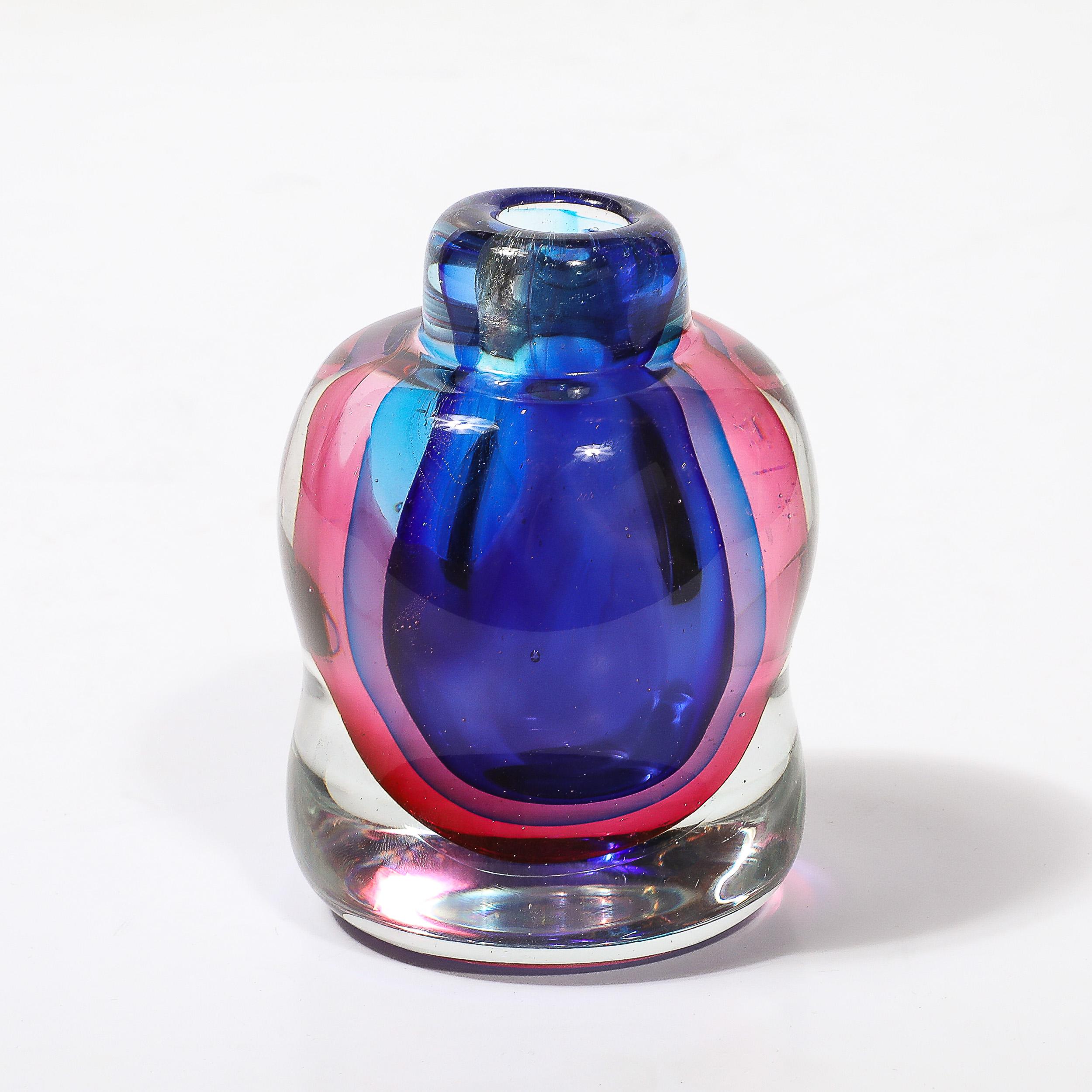 italien Vase moderniste du milieu du siècle dernier en verre de Murano soufflé à la main avec détails Sommerso en vente