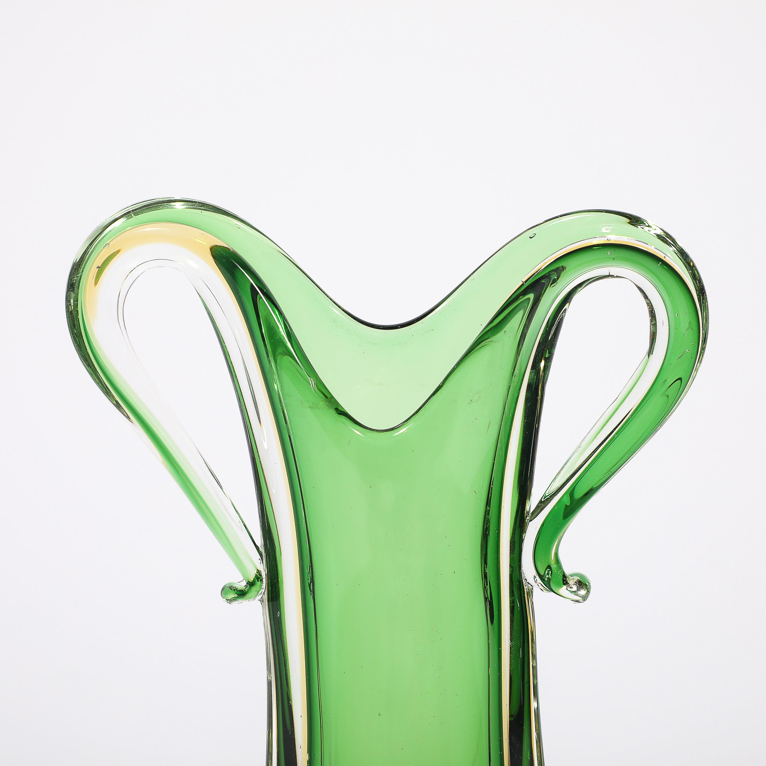 Verre Murano Sommerso soufflé à la main dans des teintes d'émeraude et d'ambre pour le milieu du siècle Excellent état - En vente à New York, NY