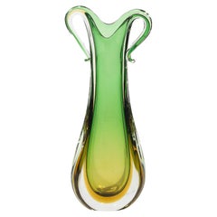 Verre Murano Sommerso soufflé à la main dans des teintes d'émeraude et d'ambre pour le milieu du siècle