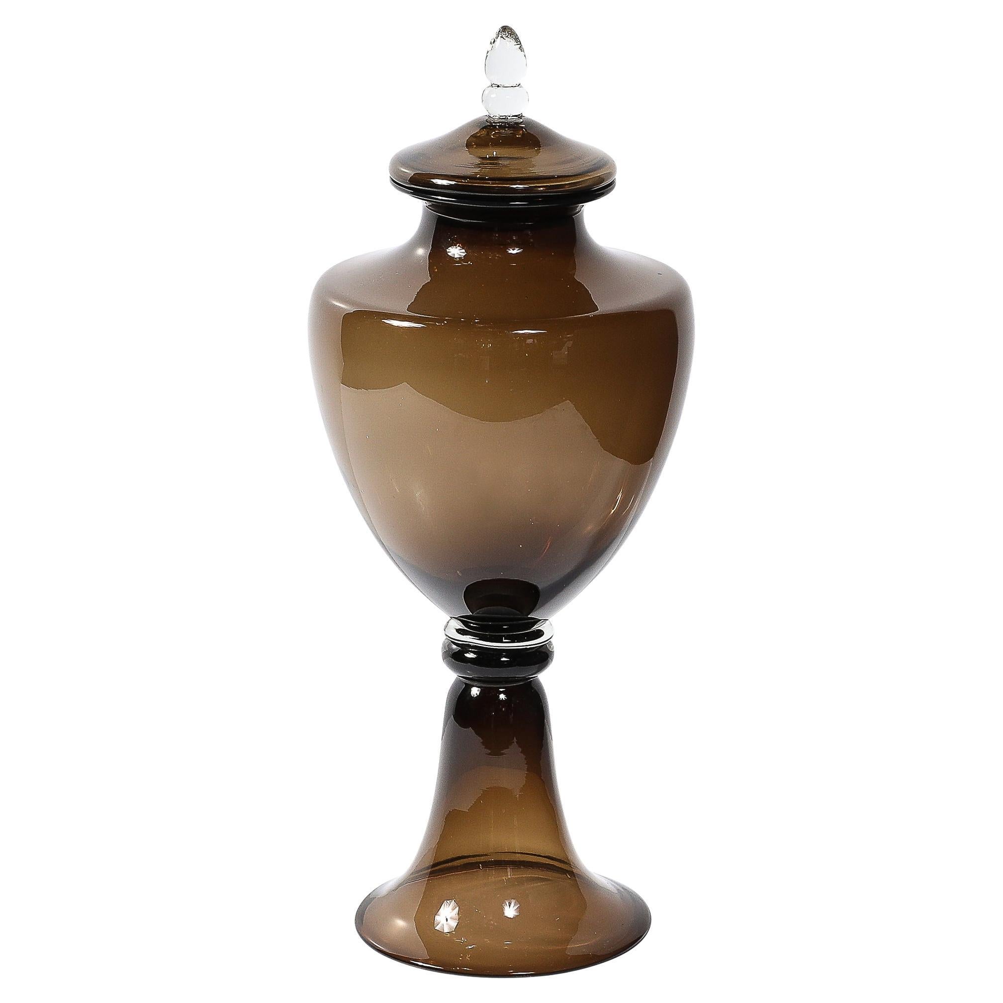 Centre de table Urne en verre de Murano fumé, soufflé à la main, du milieu du siècle dernier