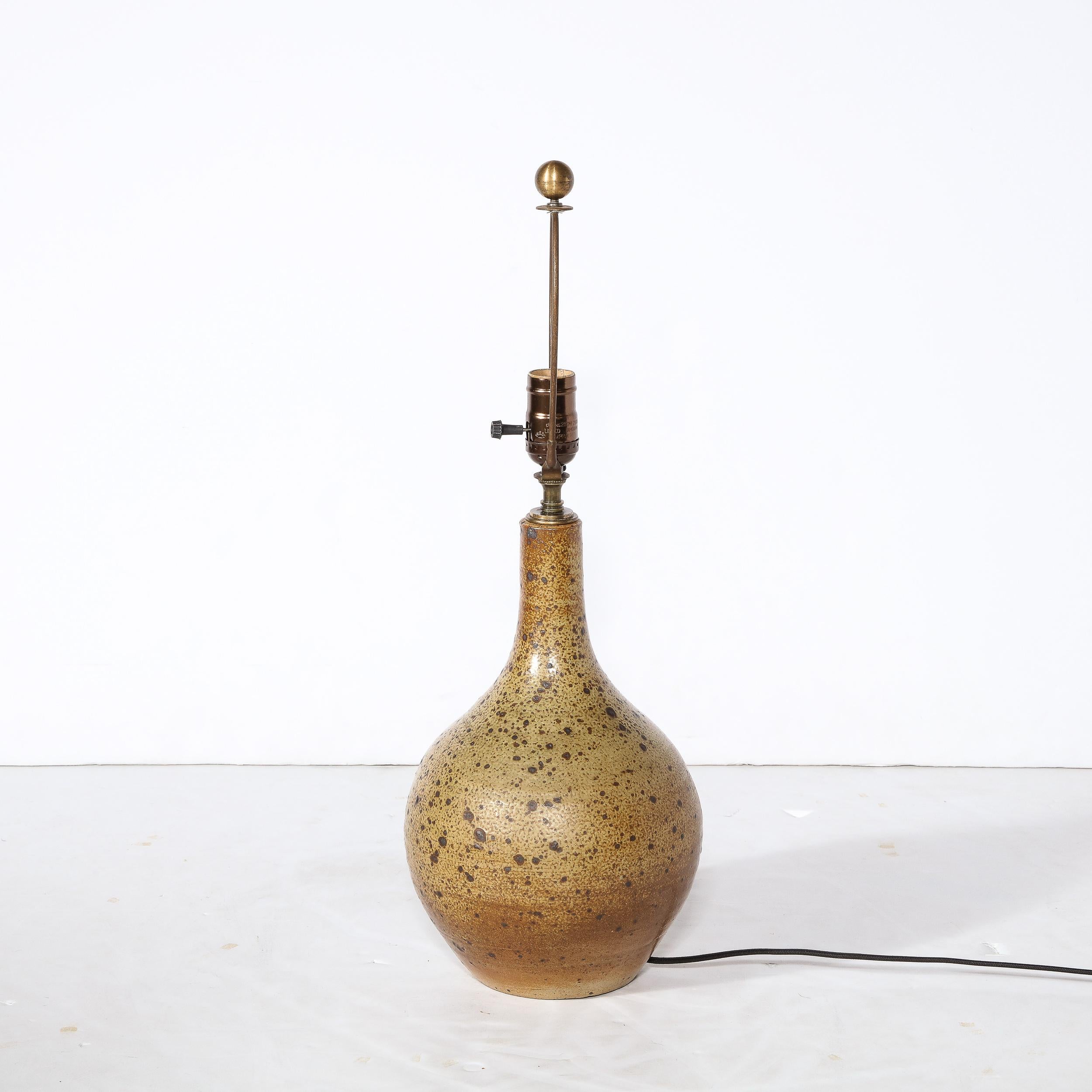 Mid-Century Modernist Hand-Glazed Ceramic Table Lamp w/ Speckled Volcanic Detail For Sale 4