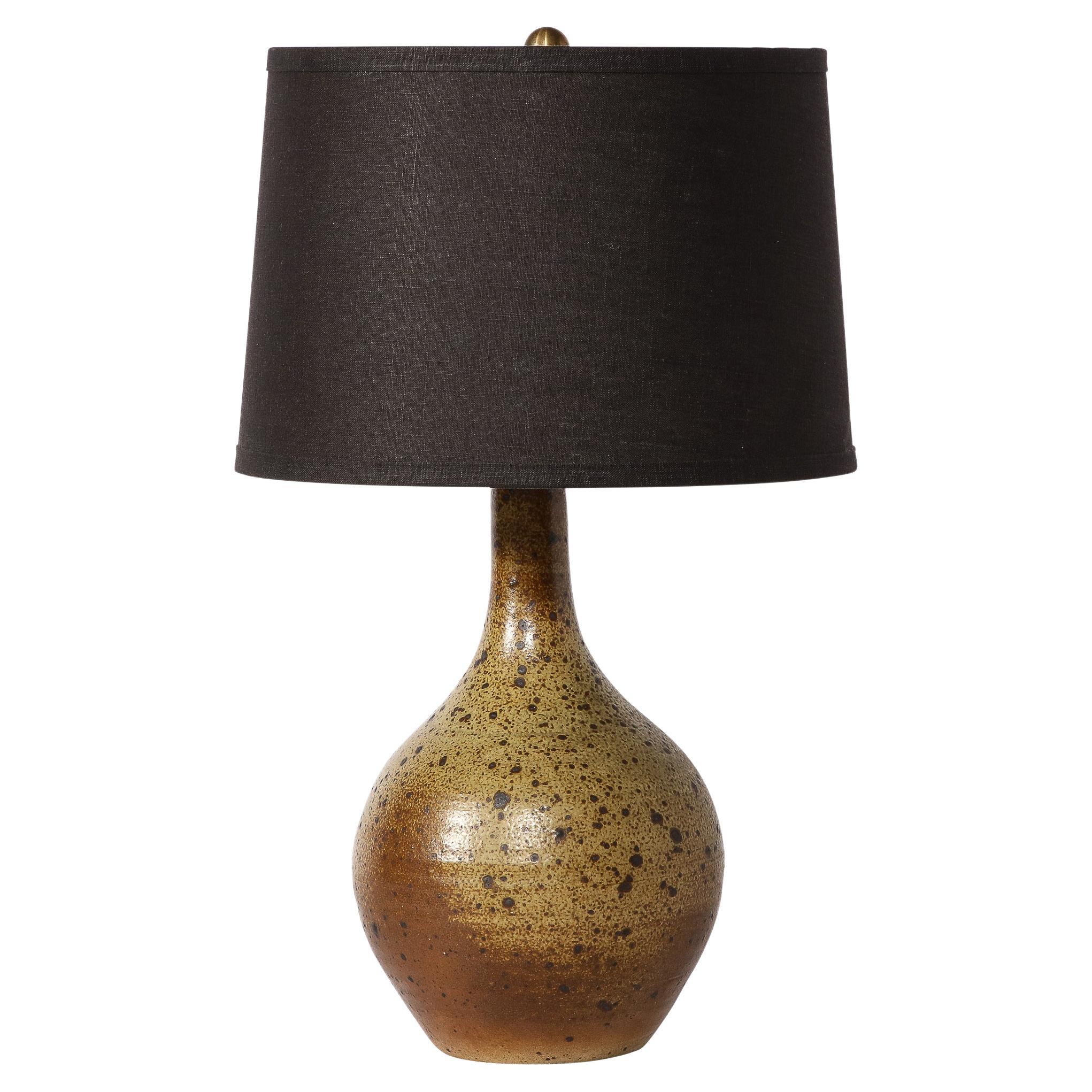 Mid-Century Modernist Hand-Glazed Ceramic Table Lamp w/ Speckled Volcanic Detail For Sale
