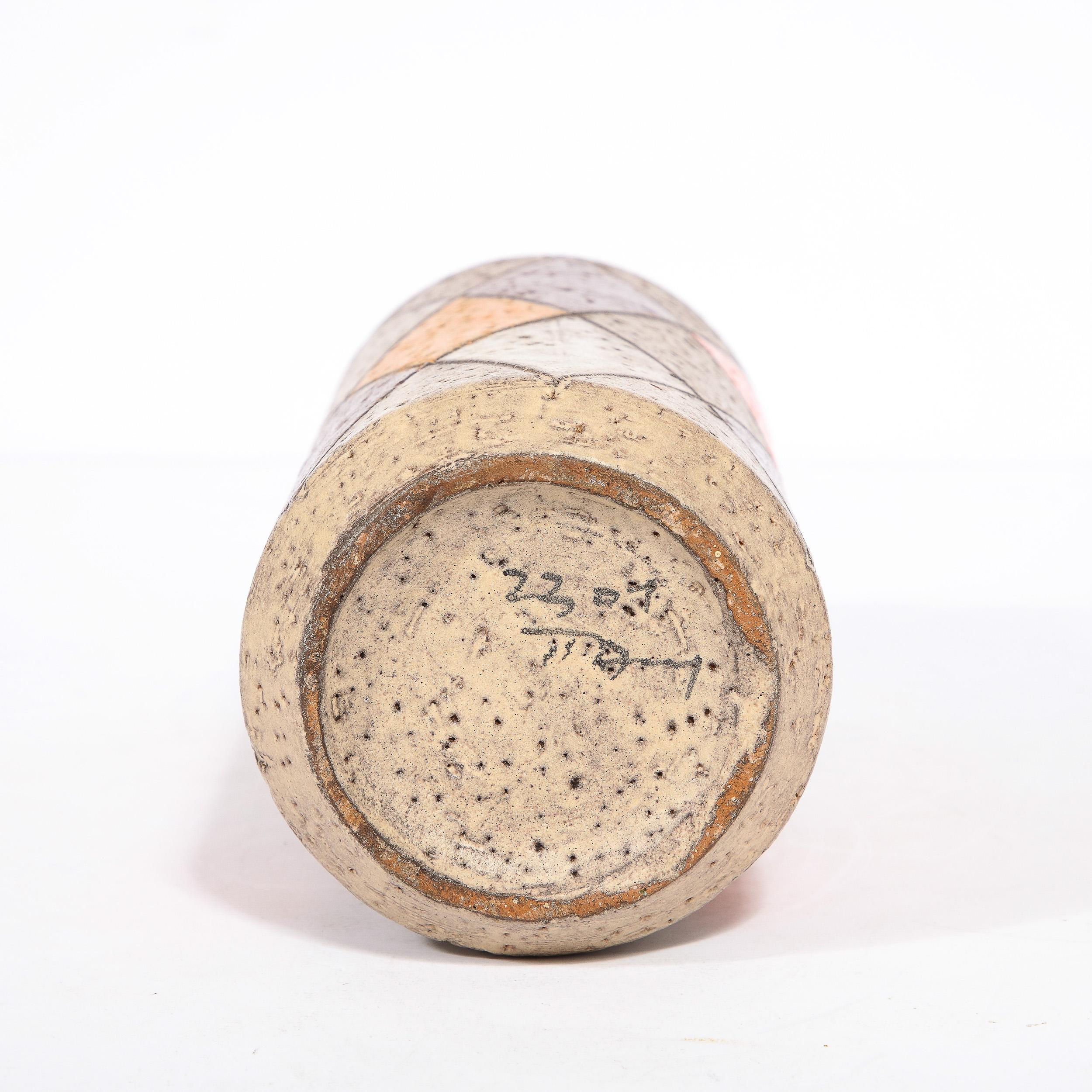 Vase en céramique peint à la main, signé Thor en vente 3